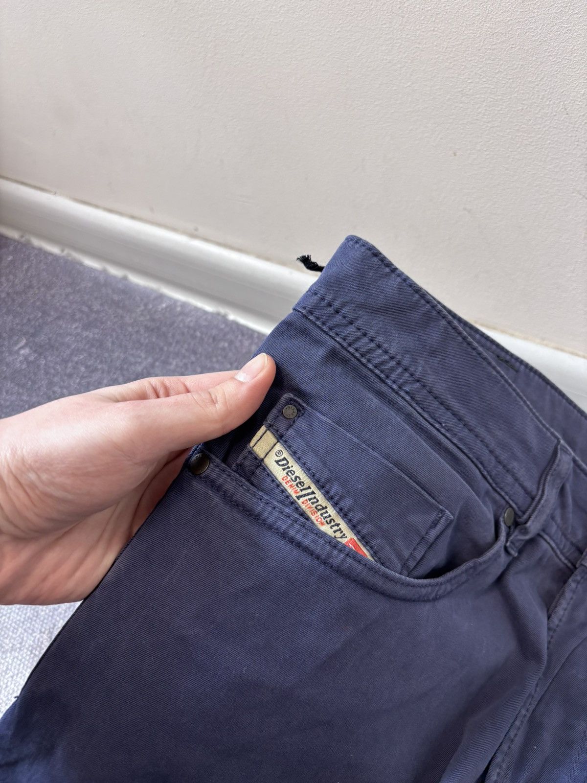 Diesel Diesel Buster NWT Men’s Navy Blue Straight Fit Pants Jeans Size US 29 - 11 Thumbnail