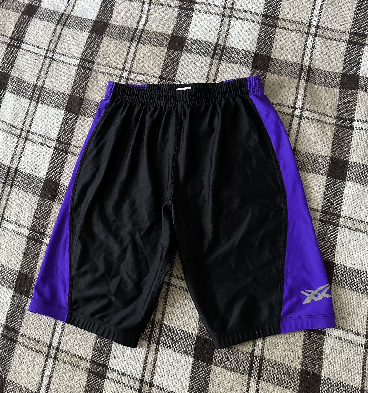 Onitsuka Tiger Vintage Asics Tiger Sport Shorts Made In USA size L Size US 33 - 2 Thumbnail