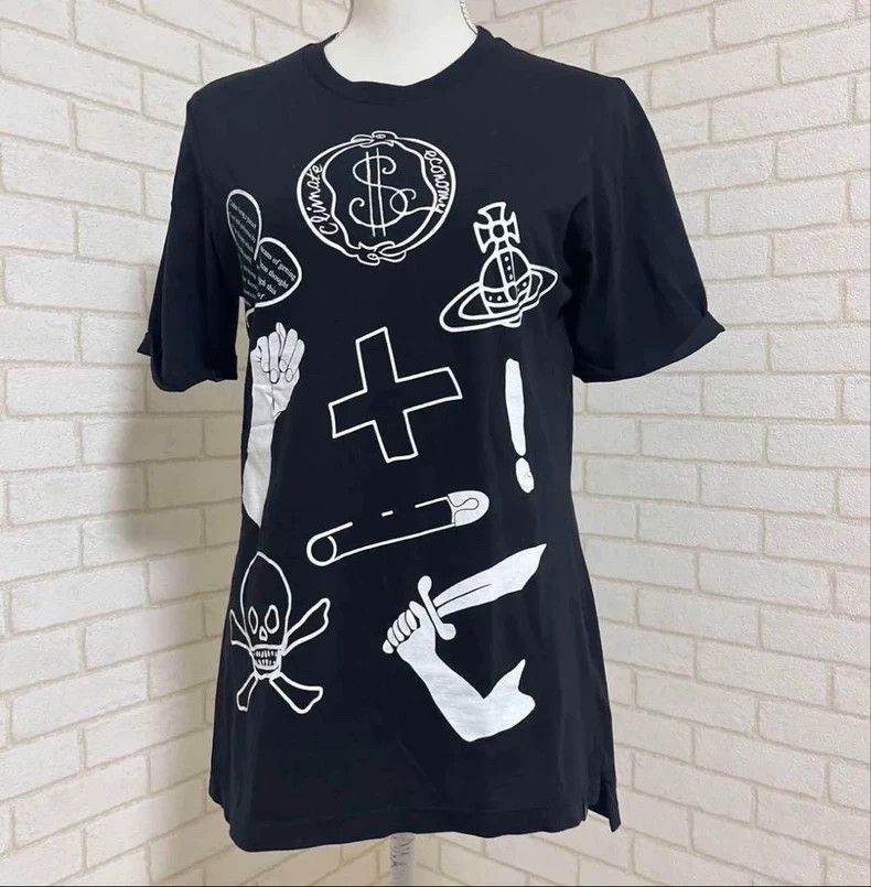 Vivienne Westwood Vivienne Westwood TikTok short sleeves Size XS / US 0-2 / IT 36-38 - 1 Thumbnail