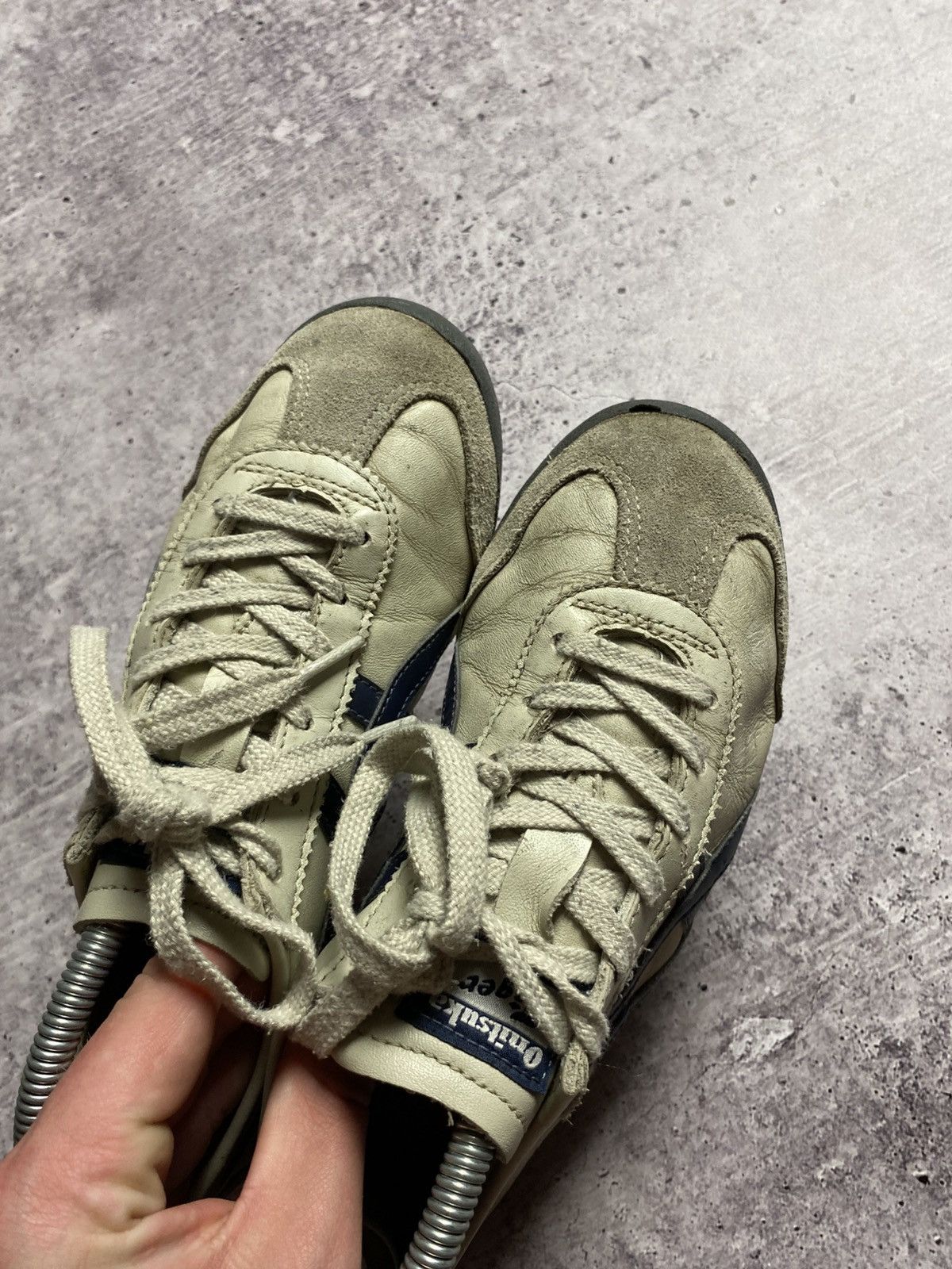 Asics Asics Onitsuka Tiger Vintage Sneakers Size US 6 / EU 39 - 7 Thumbnail