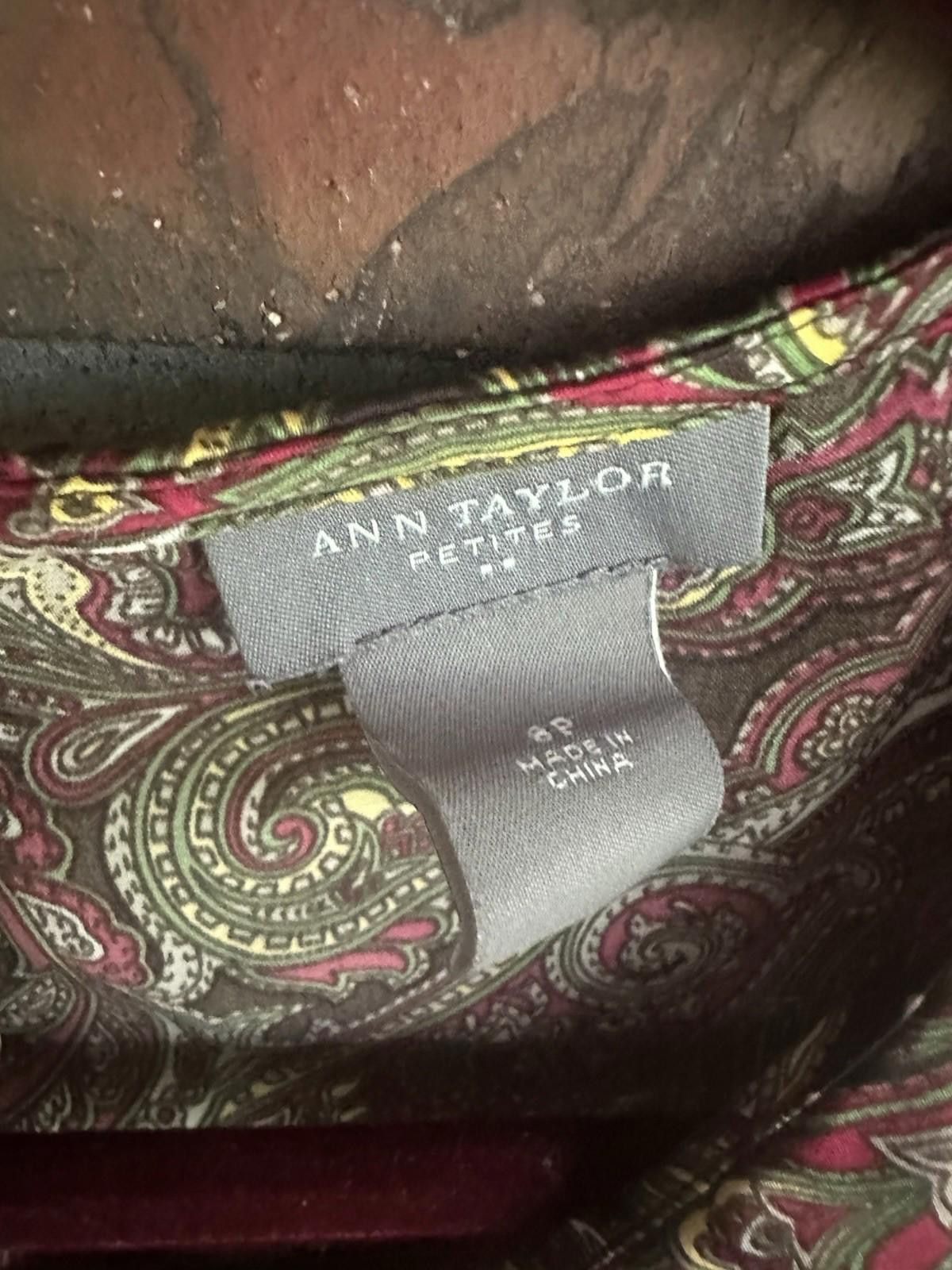 Ann Taylor Anne Taylor Petites Medium Blouse Paisley Career Size XS / US 0-2 / IT 36-38 - 5 Thumbnail