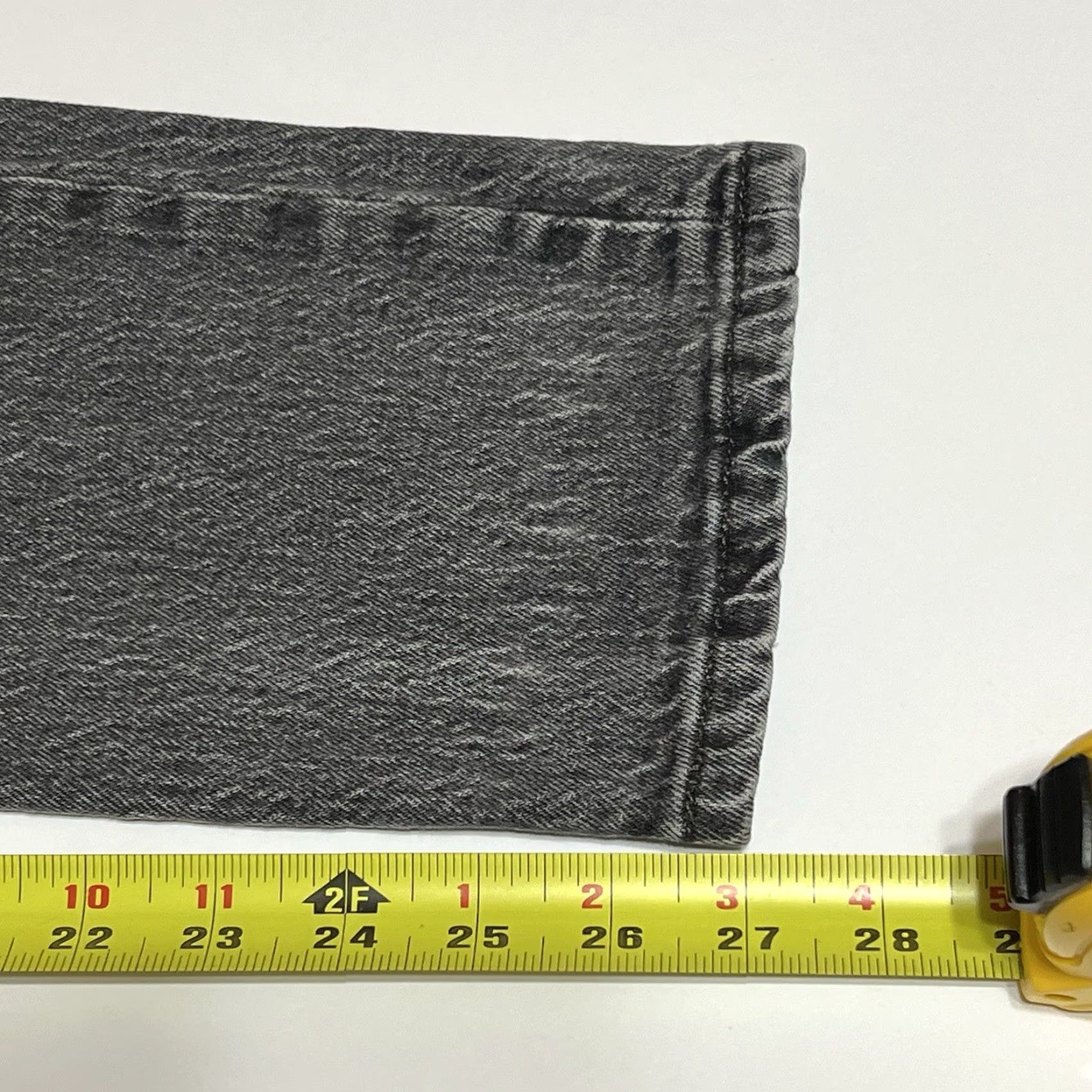 Levi's Levi's Premium 501 Jeans Womens Slim High Rise 27x27 Gray Denim Pocket Logo 5-Pocket Jeans Retro Vintage Style Mens? Size 27" / US 4 / IT 40 - 6 Thumbnail