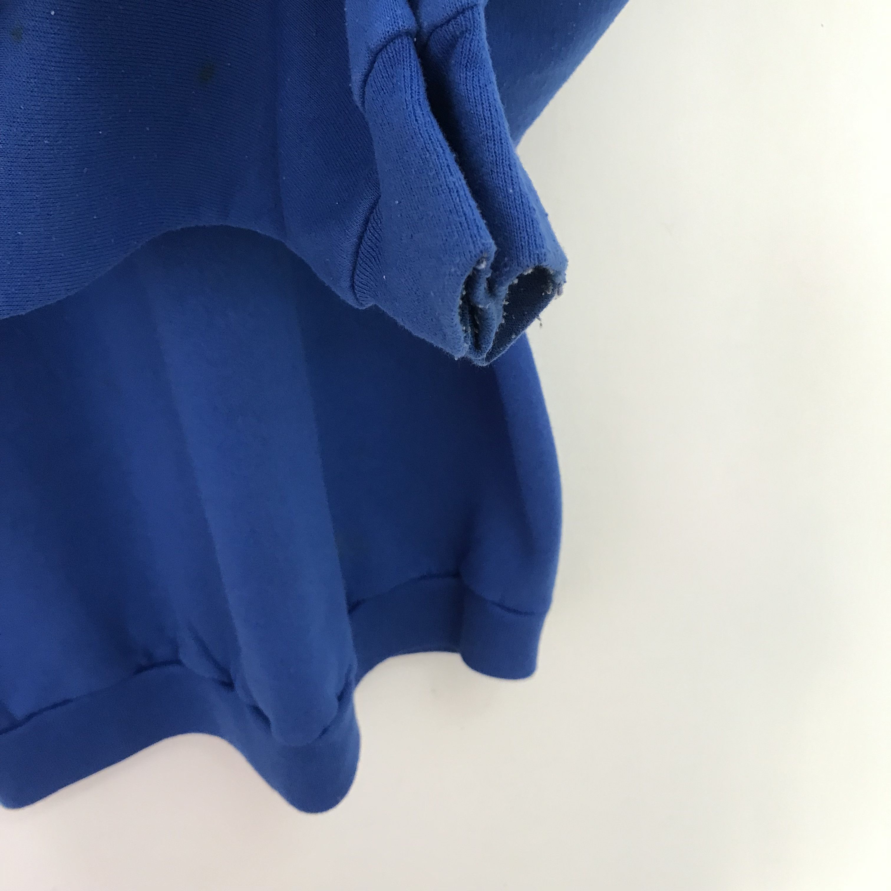 Vintage Vintage 90's The Island Of Hawaii Blue sweatshirt - 646 Size US M / EU 48-50 / 2 - 5 Thumbnail