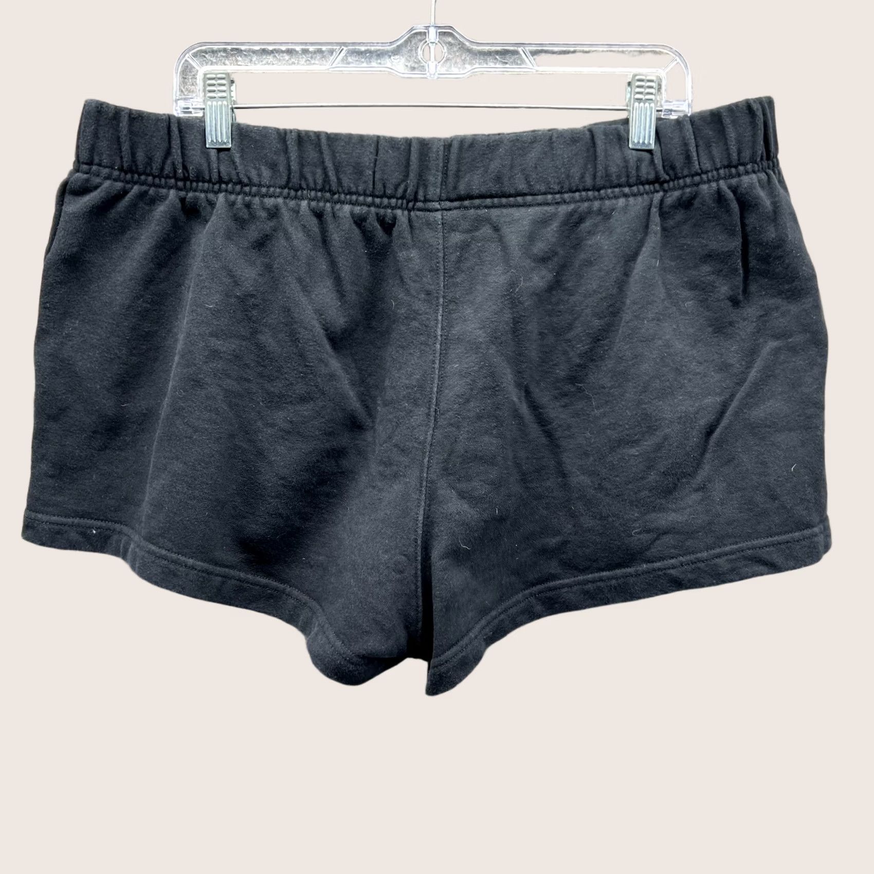 The North Face The North Face Shorts Women Small Black Fleece Lounge Casual Athletic Pull-On Size 28" / US 6 / IT 42 - 1 Thumbnail
