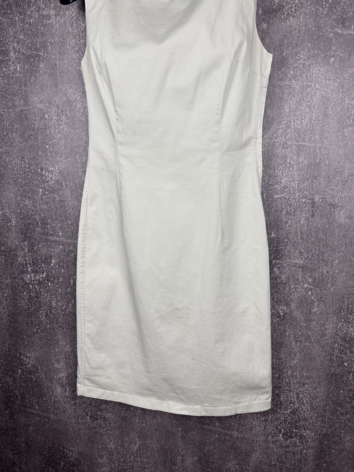 Prada Prada sleeveless midi sheath ivory dress luxury size 46 Size L / US 10 / IT 46 - 3 Thumbnail