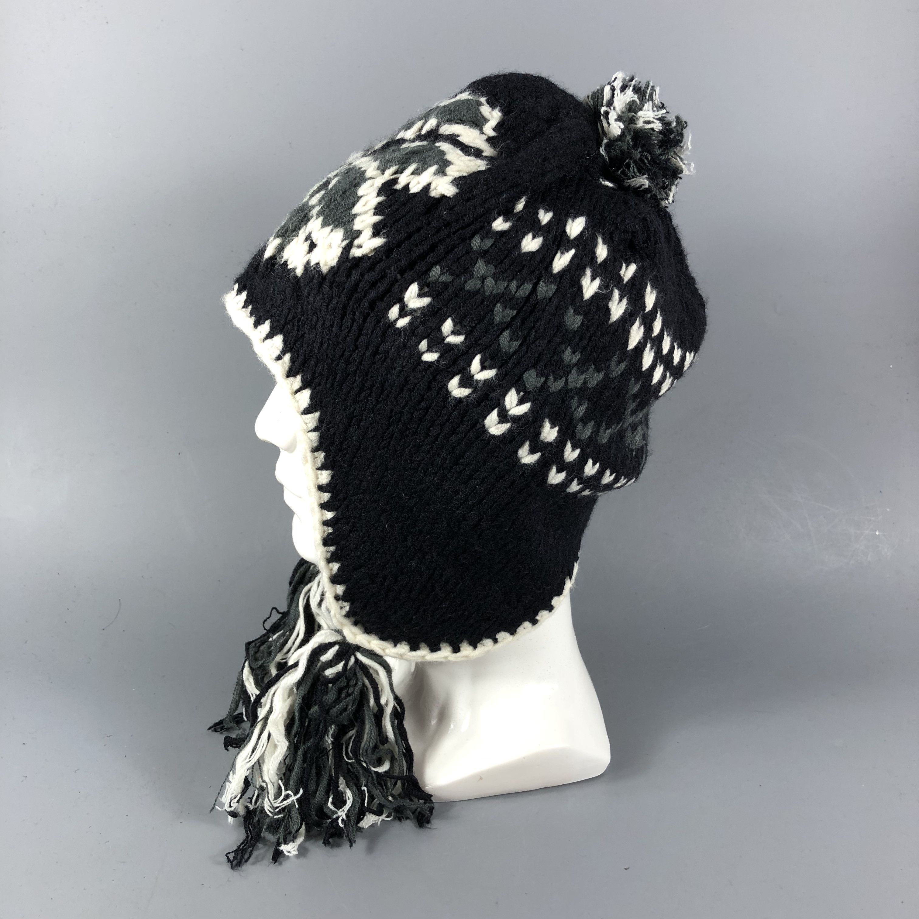 Vintage Fair Isle Earflap Bobble Beanie Snowcap Snow Hat B815 Size ONE SIZE - 2 Thumbnail