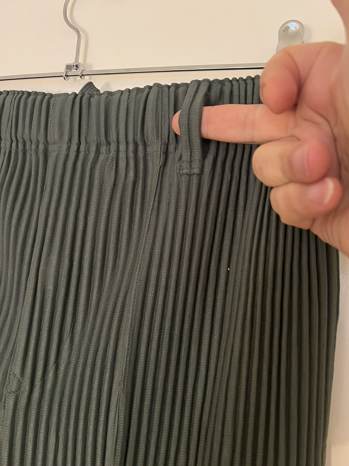 Pleats Please Issey Miyake HOMME PLISSÉ ISSEY MIYAKE Trousers Green Size 2 Medium Size US 32 / EU 48 - 3 Thumbnail