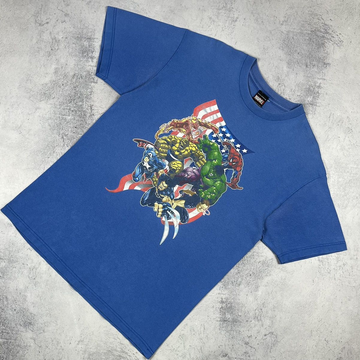 Marvel Comics × Vintage Vintage Marvel Comics All Heroes tee 00’s Size US L / EU 52-54 / 3 - 1 Thumbnail