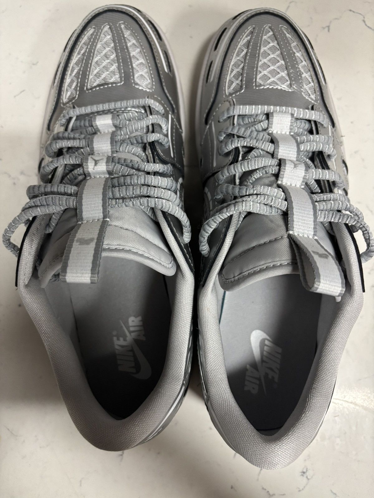 Other Jordan 1 Method of Make “Metallic Silver” Size US 11.5 / EU 44-45 - 7 Thumbnail