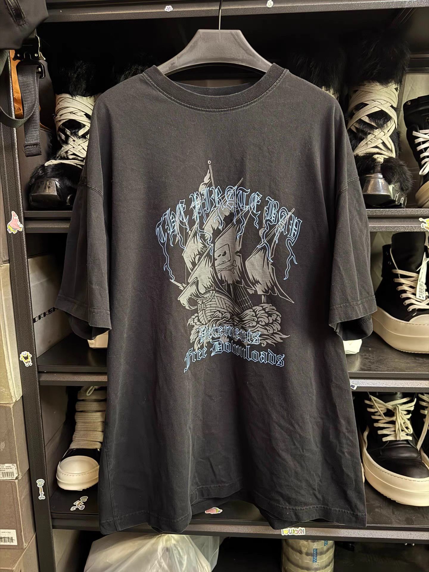 Vetements Vetements Pirate Bay T-shirt | Grailed
