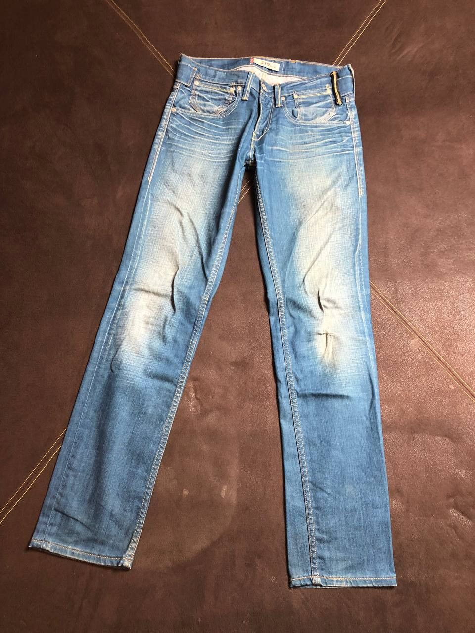 Levi's Levi's 519 Jeans Mens Straight Button Fly Blue Denim Size US 30 / EU 46 - 1 Thumbnail