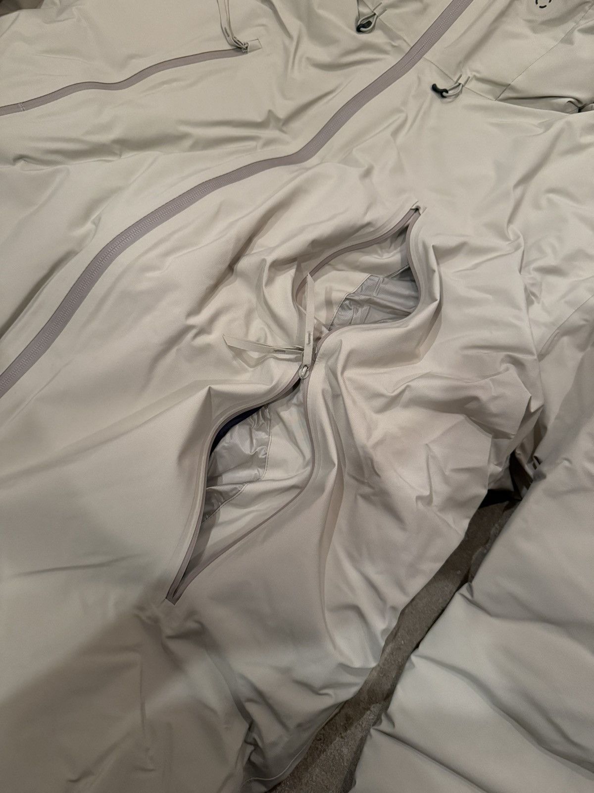 Maison Margiela × Salomon Salomon X MM6 Waterproof Down Parka Size US XL / EU 56 / 4 - 3 Thumbnail