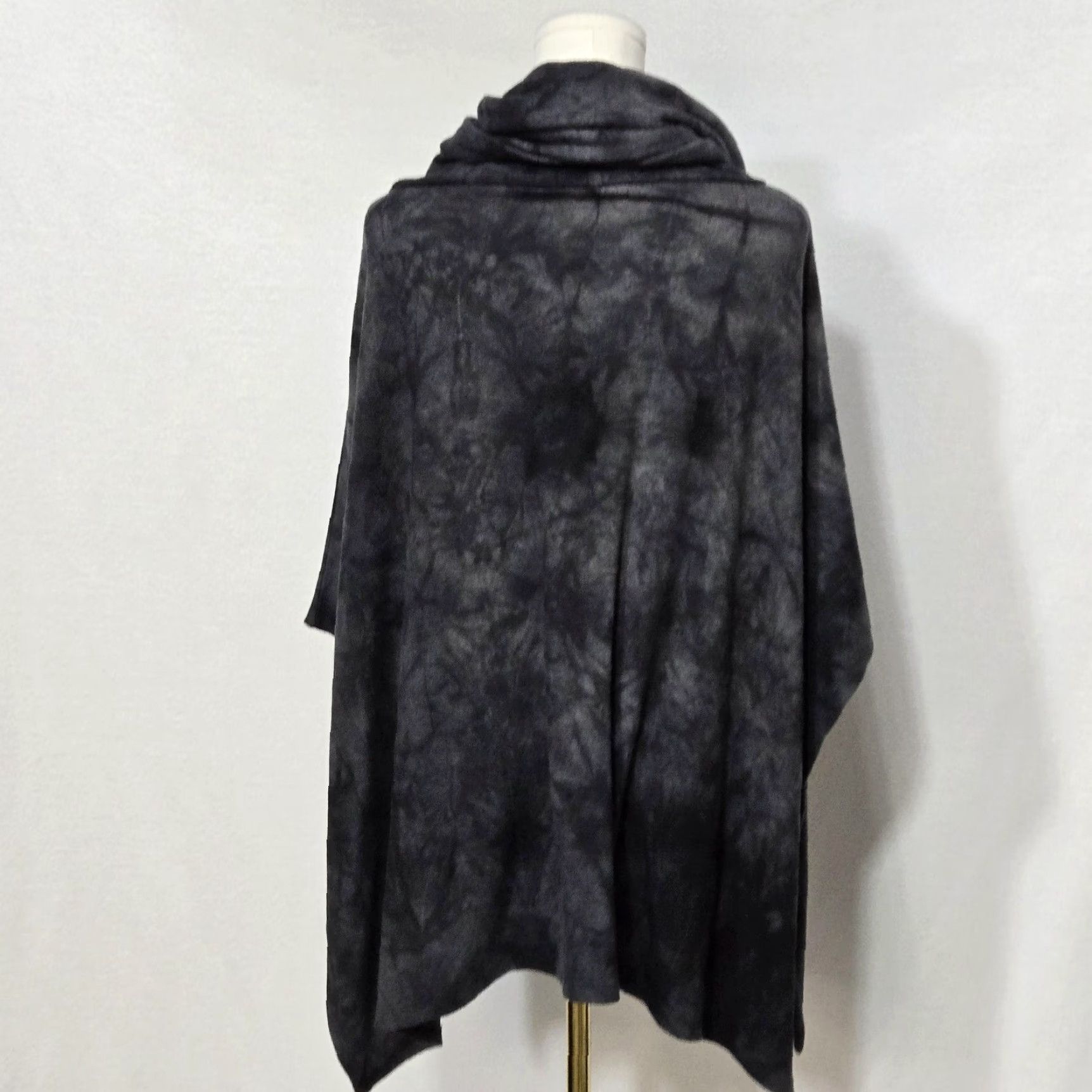 Vintage French Kyss Cape Sweater Womens 2 Gray Geometric Cowl Neck Lightweight Poncho Size XS / US 0-2 / IT 36-38 - 4 Thumbnail