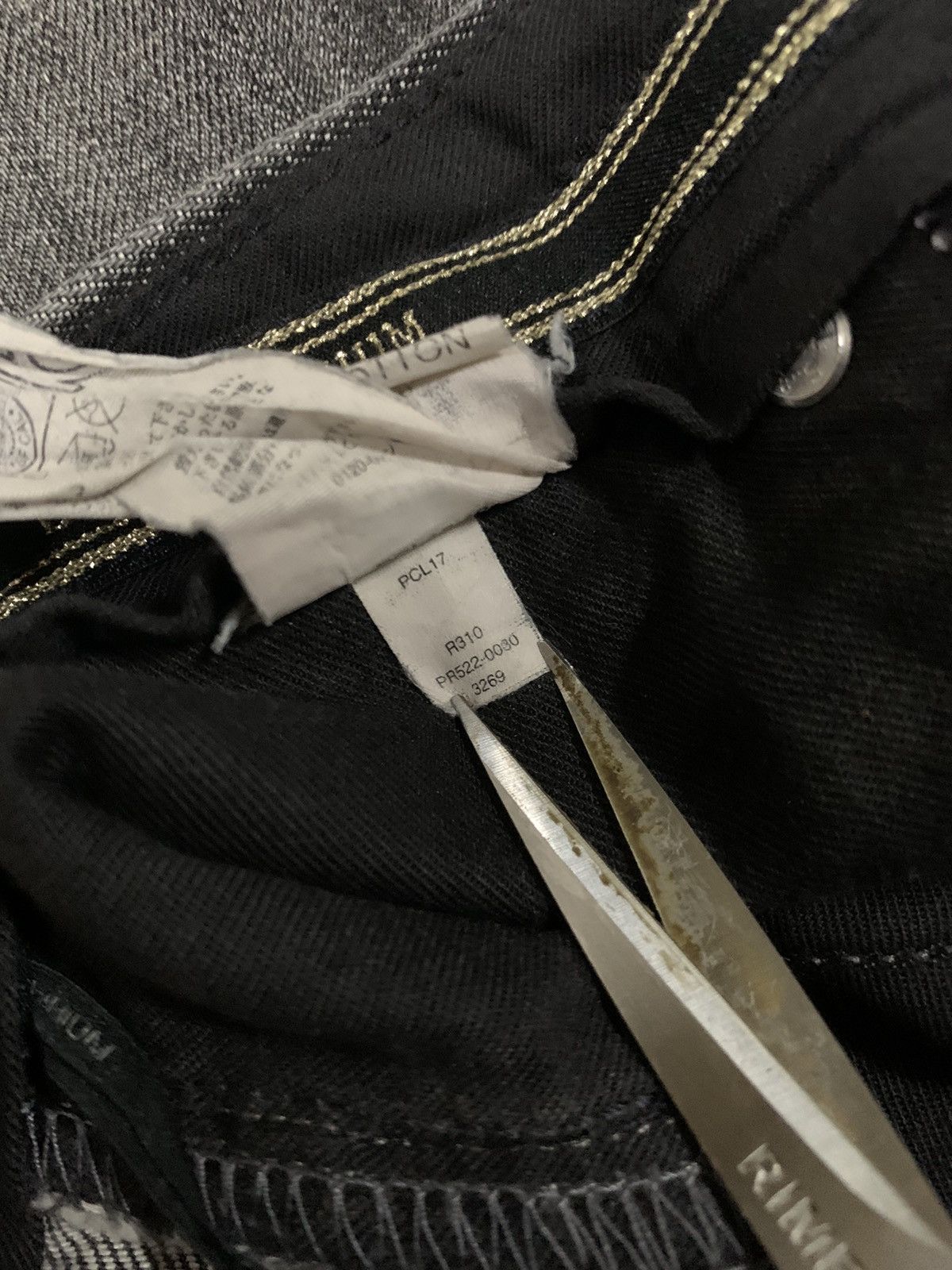 Levi's Vintage Clothing Vintage Y2K Levis Premium Slim Straight Ripped Grunge Jeans Size US 29 - 22 Thumbnail