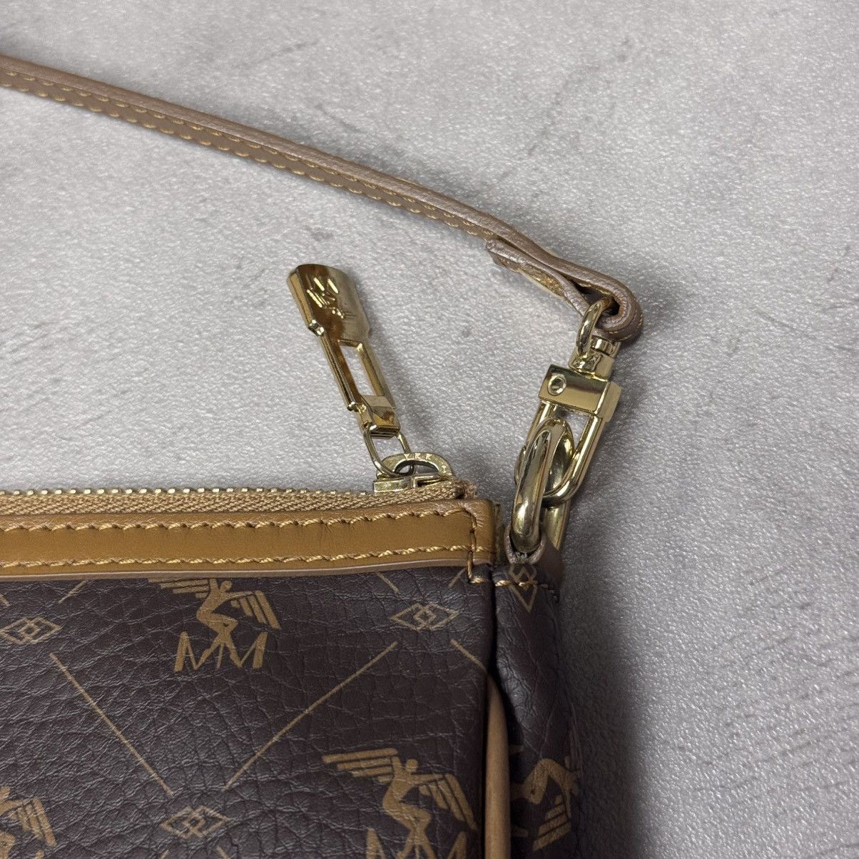Maison Mollerus Mollerus Women’s Shoulderbag Pecarus Brown/Gold Missy Size ONE SIZE - 8 Thumbnail
