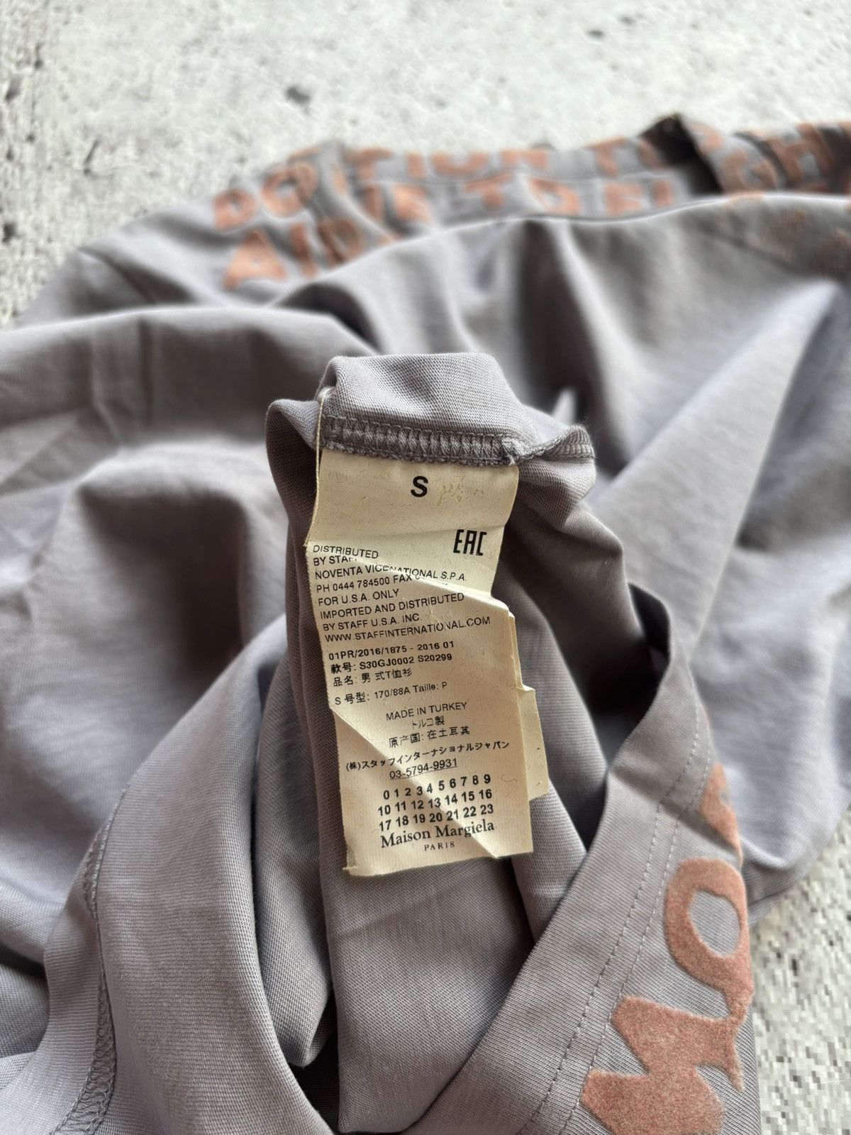Maison Margiela Maison margiela paris tshirt Size US S / EU 44-46 / 1 - 6 Thumbnail