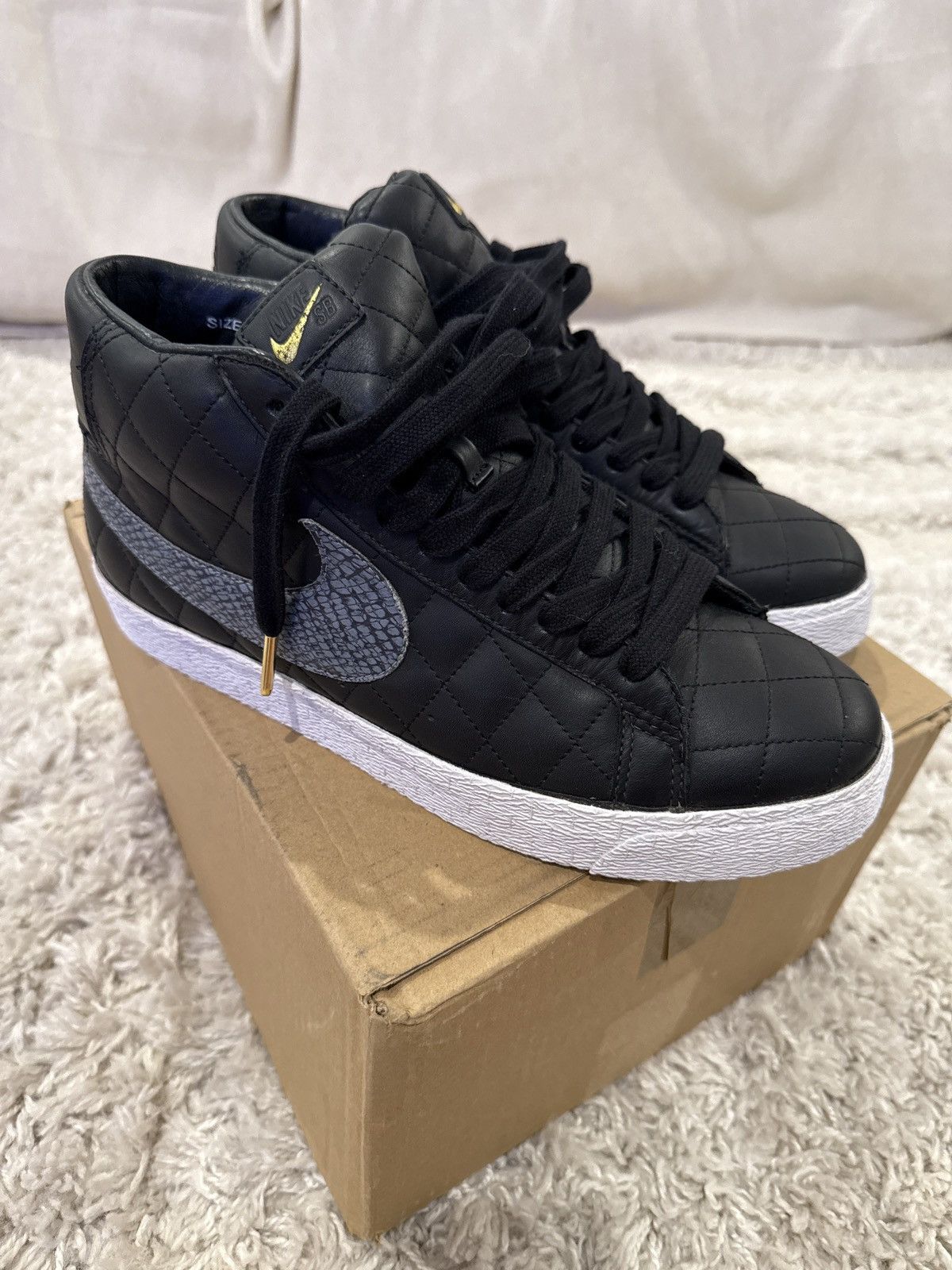 Nike × Supreme Black Nike sb Supreme Blazer 2006 10 Size US 10 / EU 43 - 3 Thumbnail
