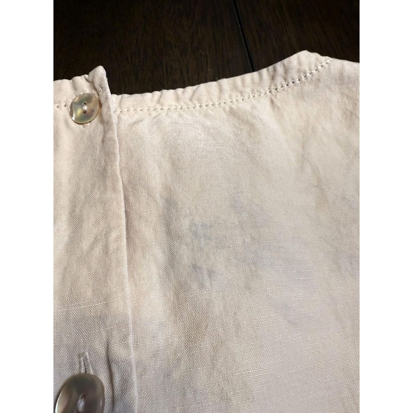Vintage Susan Bristol Blouse Sleeveless Womens 18 Beige Button Back Tank Top Shell Size XXL / US 16-18 / IT 52-54 - 6 Thumbnail