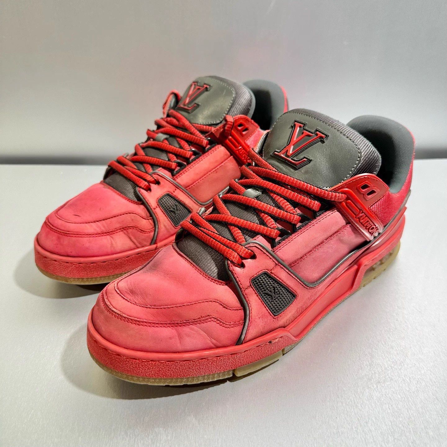 Louis Vuitton LV Trainer Red Lobster Sneakers 8.5/42.5 Size US 8.5 / EU 41-42 - 1 Thumbnail