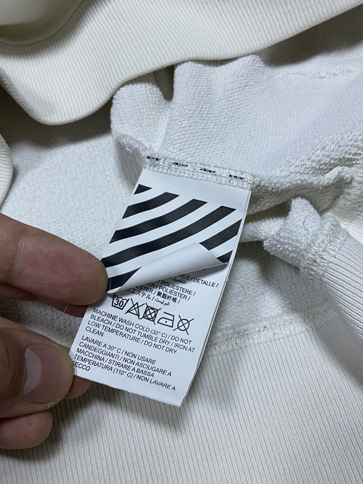 Off-White Off White small embroidered logo hoodie hat Size US M / EU 48-50 / 2 - 8 Thumbnail