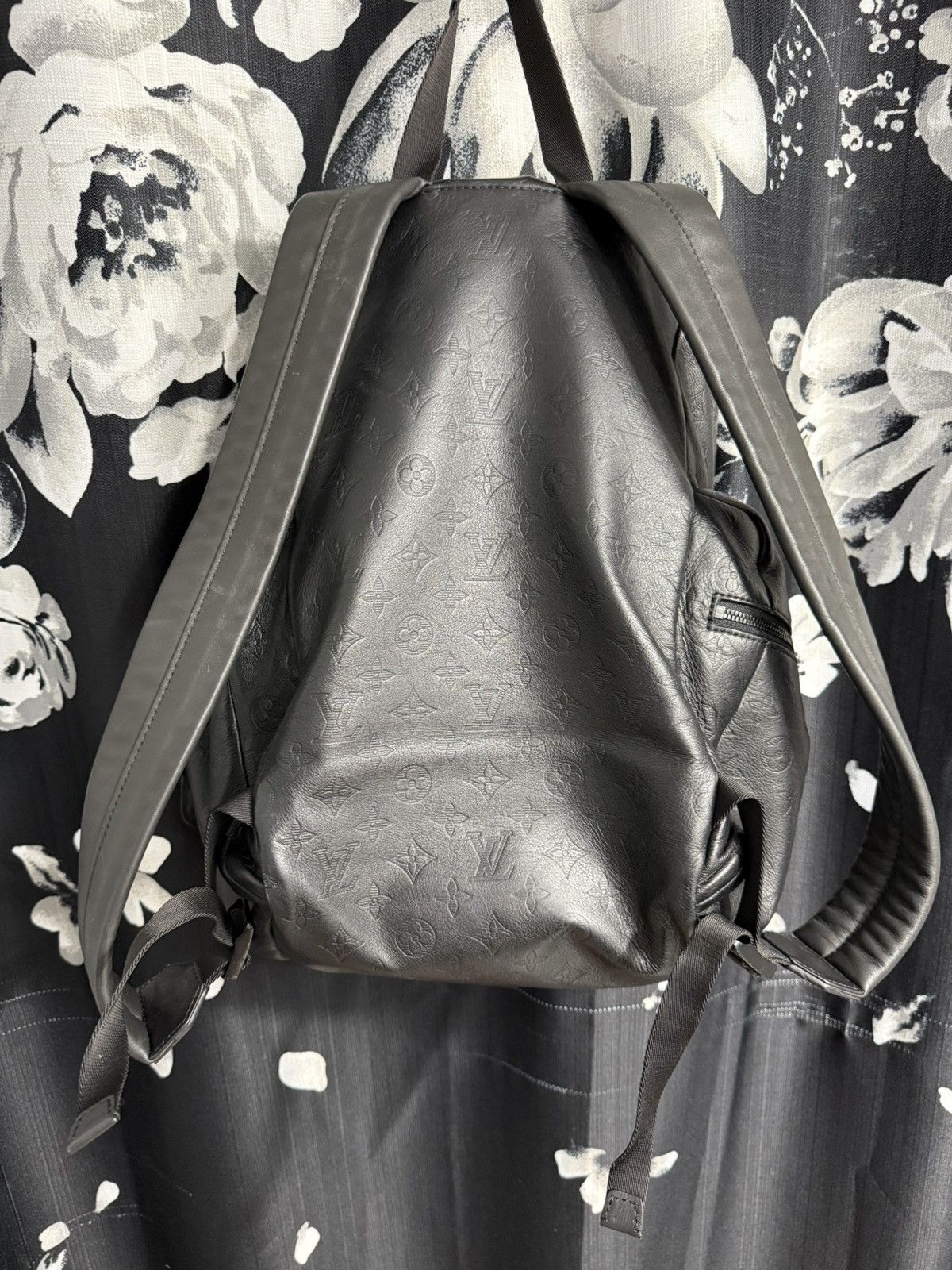 Louis Vuitton Louis Vuitton M43680 Discovery back pack Size ONE SIZE - 9 Thumbnail