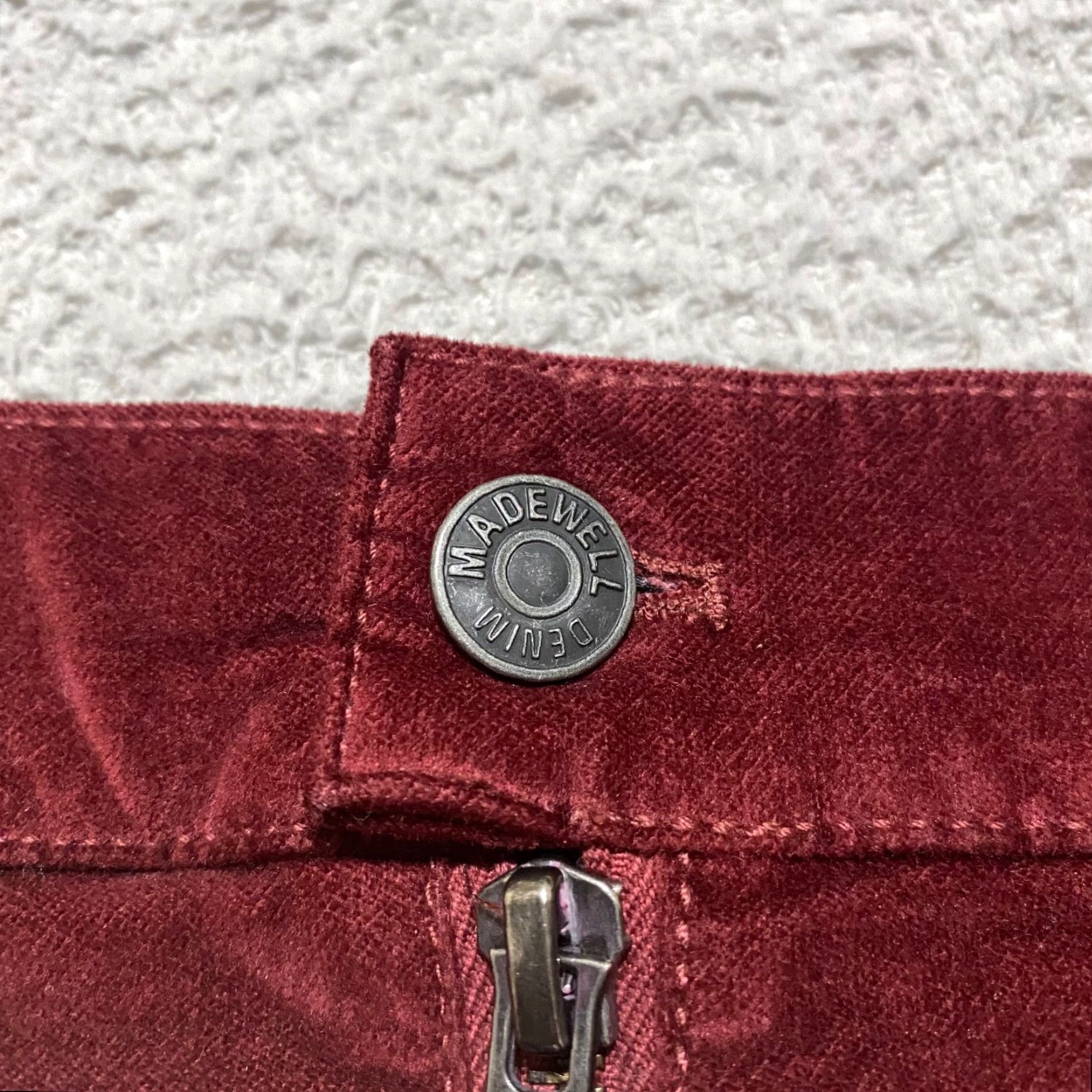 Madewell Madewell Skirt Womens 31 Burgundy Red Velvet Mini Stretch Pockets Zip Front Casual Party/Cocktail Travel Womens Size 24" / US 00 / IT 34 - 4 Thumbnail