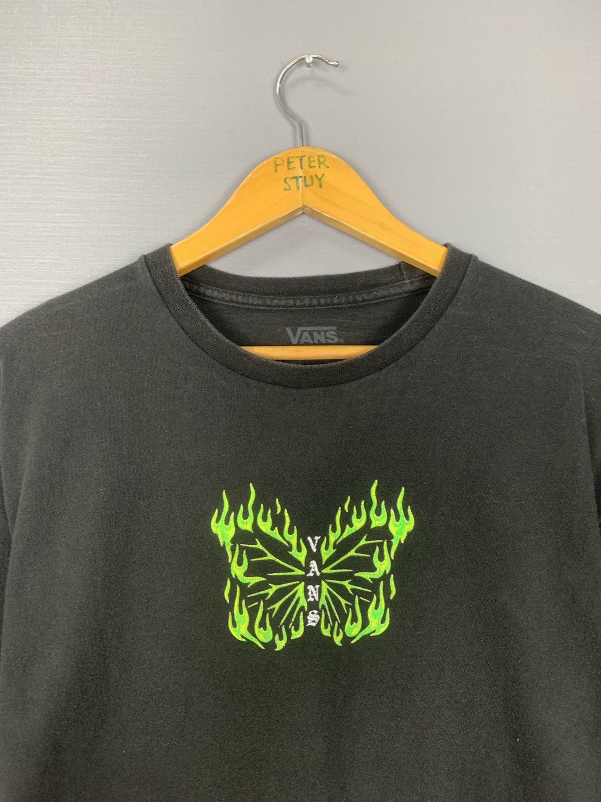 Vans Vintage Vans Green Fire Butterfly Logo tee Size US L / EU 52-54 / 3 - 3 Thumbnail