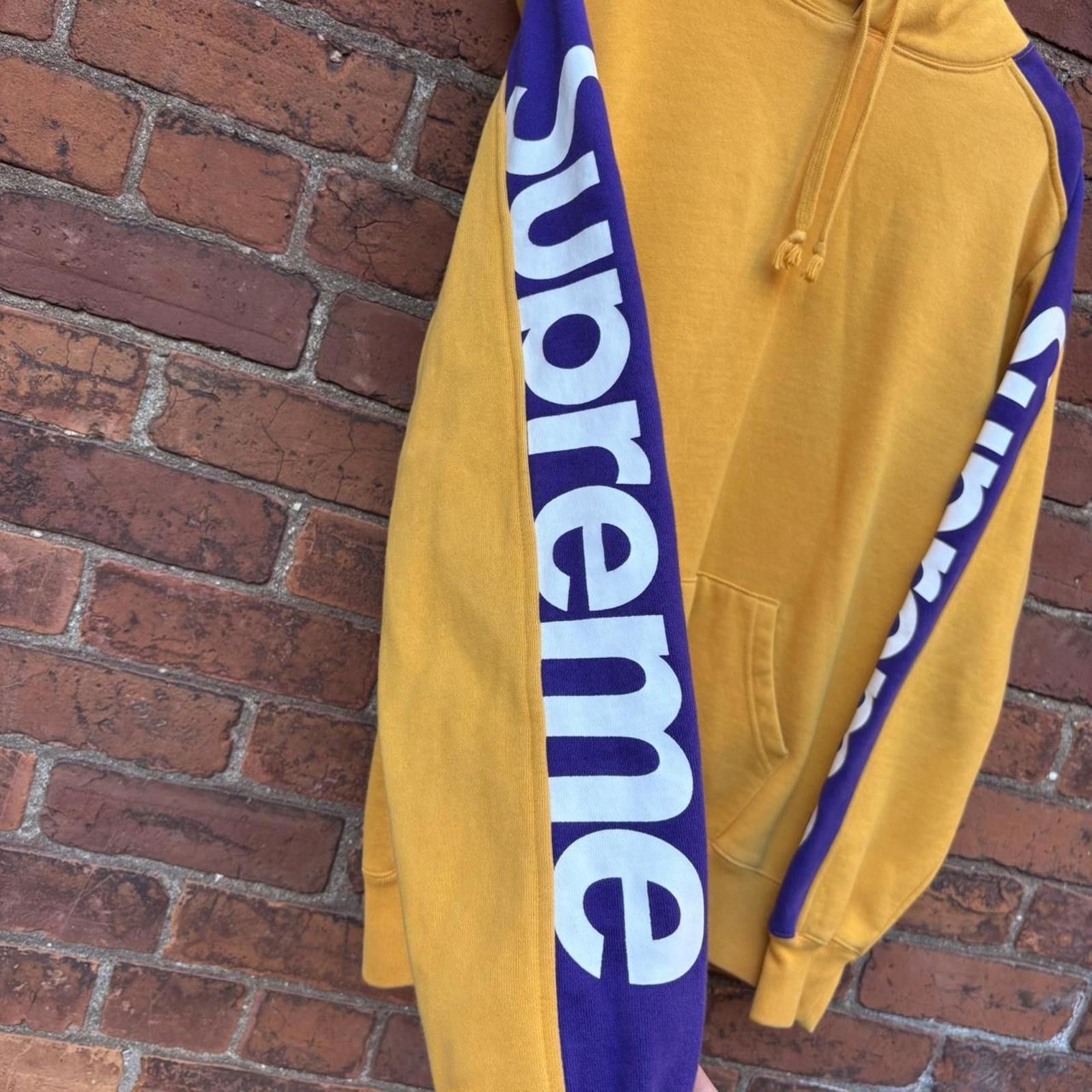 Supreme supreme yellow purple sleeve print hoodie S Size US S / EU 44-46 / 1 - 3 Thumbnail