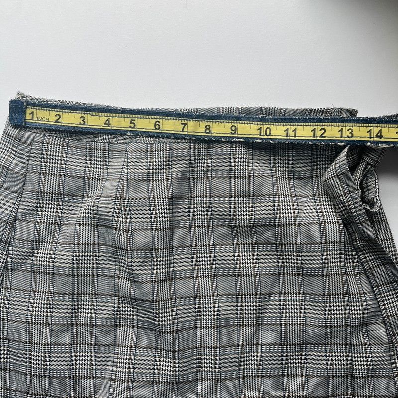 Designer Sadie & Sage Women's Black & White Plaid Wrap Skirt Small Size 27" / US 4 / IT 40 - 7 Thumbnail