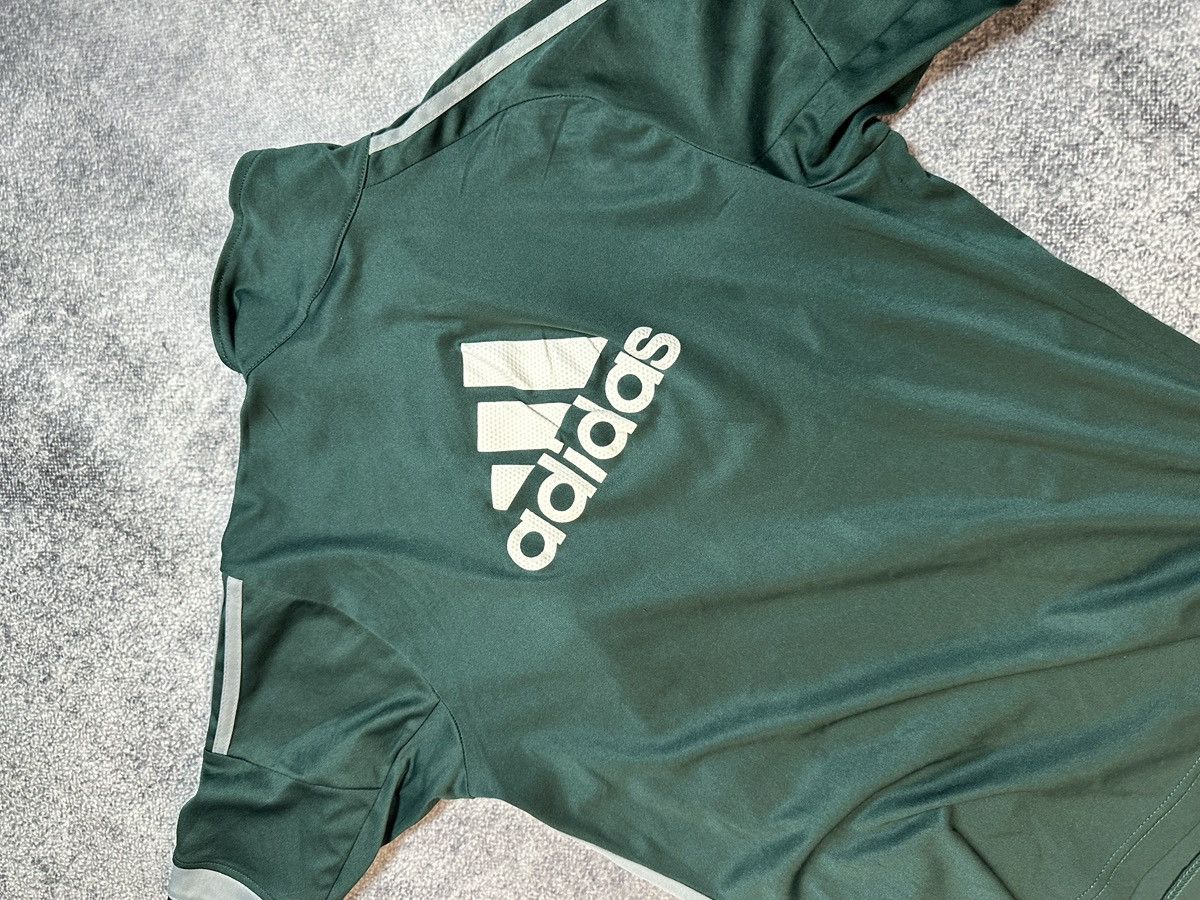 Adidas Vintage Adidas Real Madrid Soccer Jersey Blokecore Style USA Size US M / EU 48-50 / 2 - 4 Thumbnail