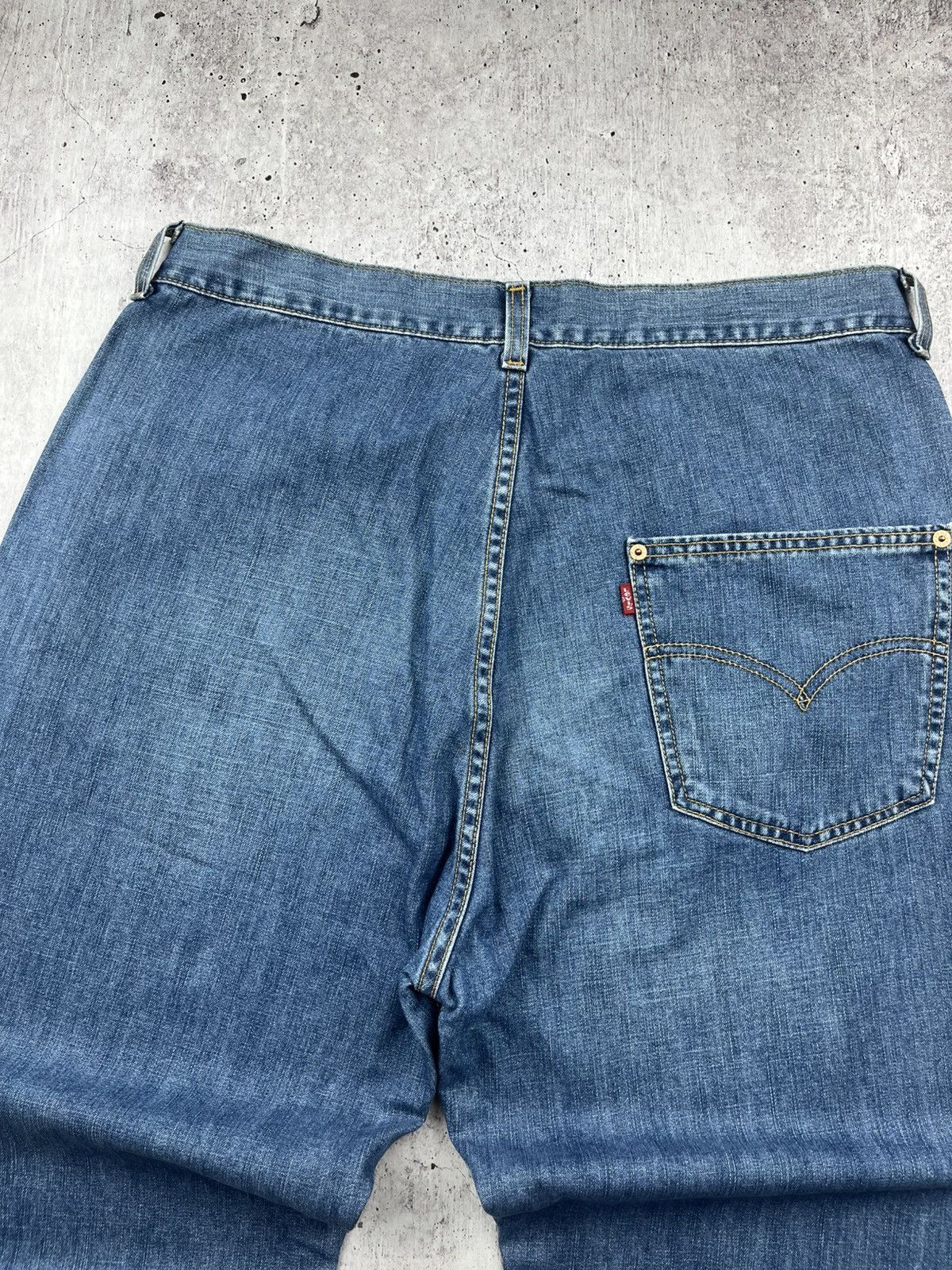 Levi's Vintage Cropped Jeans Levis Rap Y2K Size US 34 / EU 50 - 8 Thumbnail