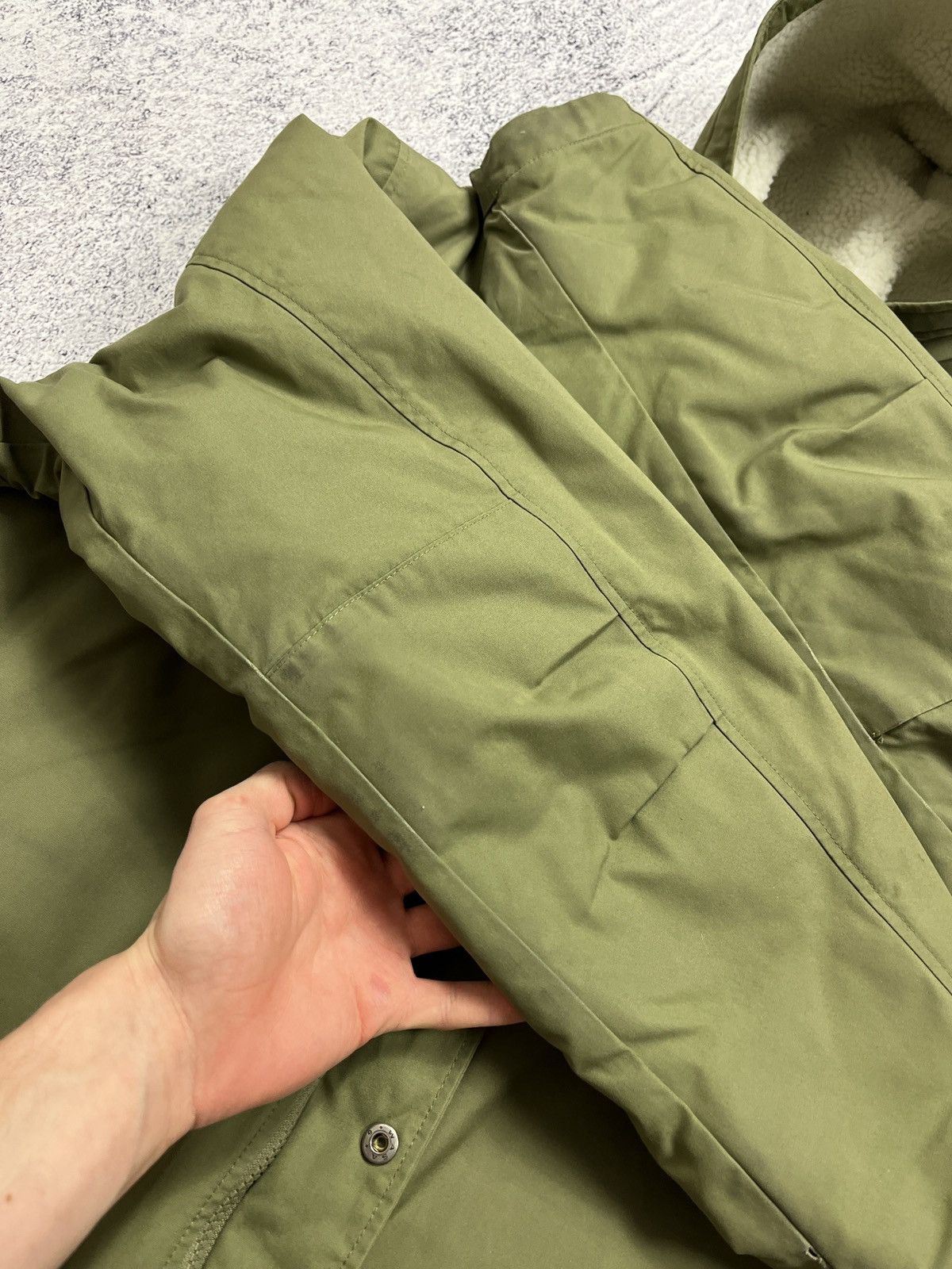 Fjallraven Fjallraven G-1000 Greenland Winter Wax Jacket Sherpa Size US M / EU 48-50 / 2 - 12 Thumbnail