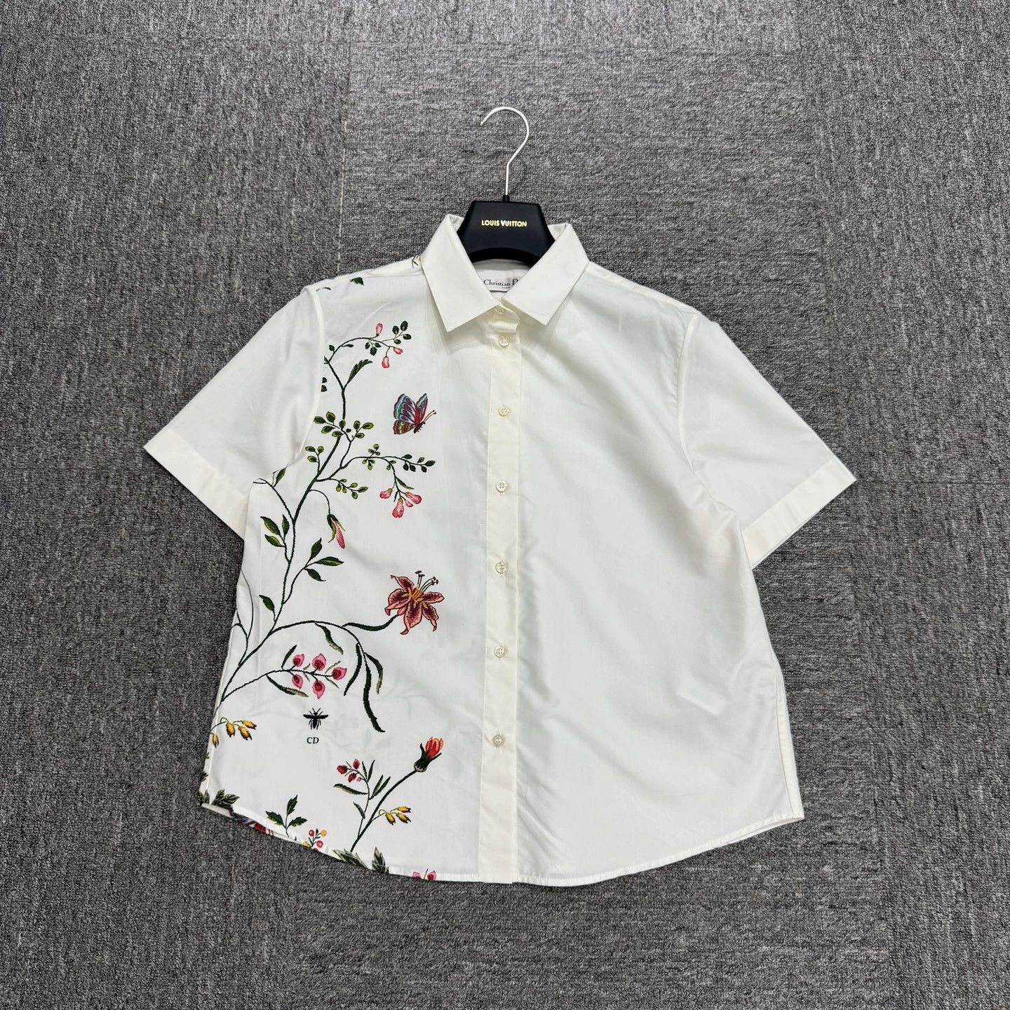 Dior Dior Floral Short Sleeve Shirt Women's 42 98 New Size M / US 6-8 / IT 42-44 - 1 Thumbnail