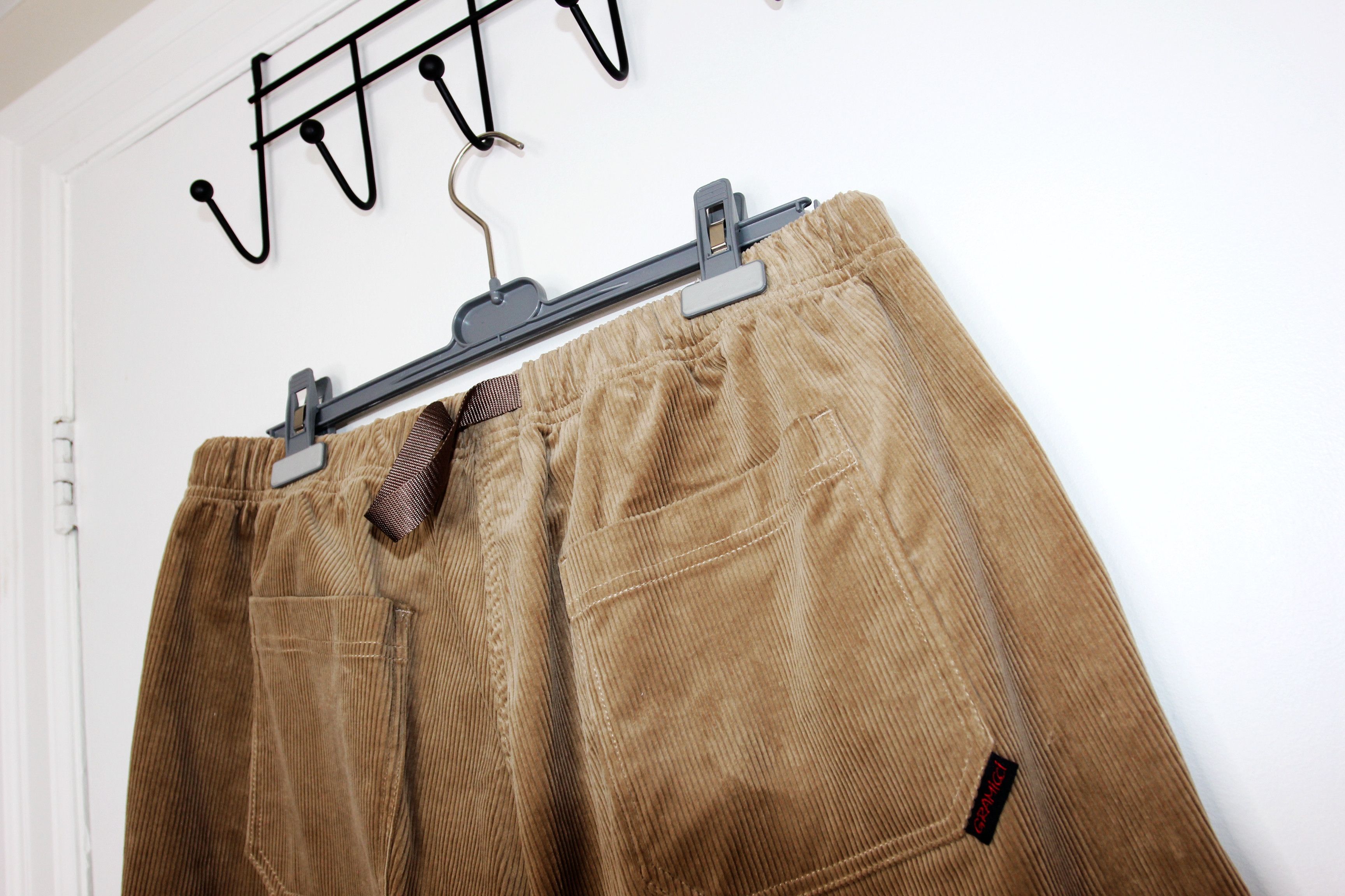 Gramicci BNWT AW24 GRAMICCI CORDUROY LOOSE TAPERED RIDGE PANT CHINO L Size US 34 / EU 50 - 6 Thumbnail