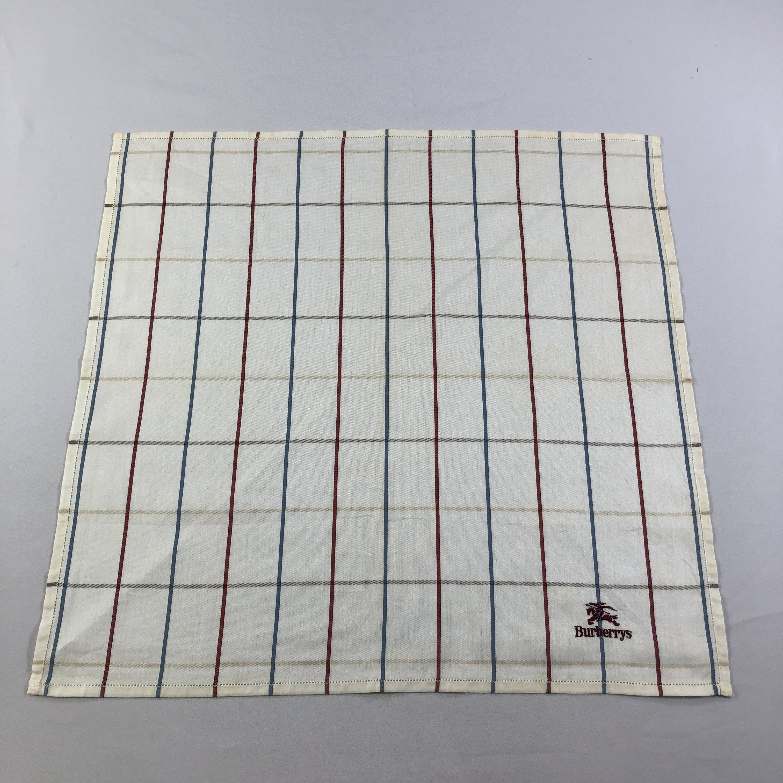 Burberry Burberrys Handkerchief Neckerchief Bandana H2069 Size ONE SIZE - 2 Thumbnail