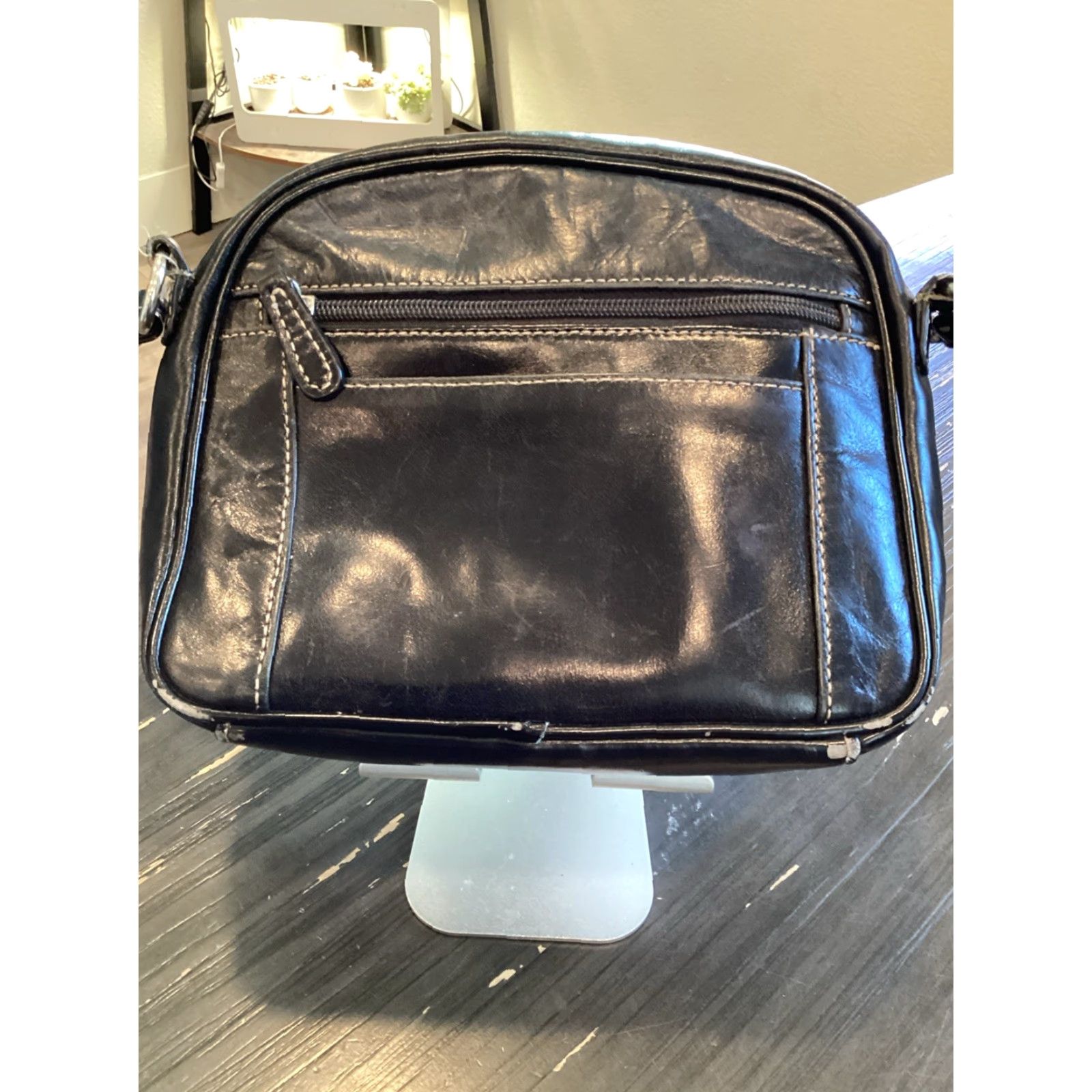 Giani Bernini Black Leather Crossbody Handbag Organizer  display picture 1