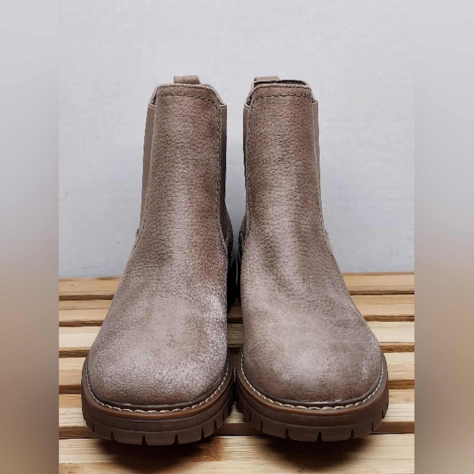 Other Cliffs by White Mountain Womens | Beige Ankle Boots Size 7.5 Size US 7.5 / IT 37.5 - 5 Thumbnail