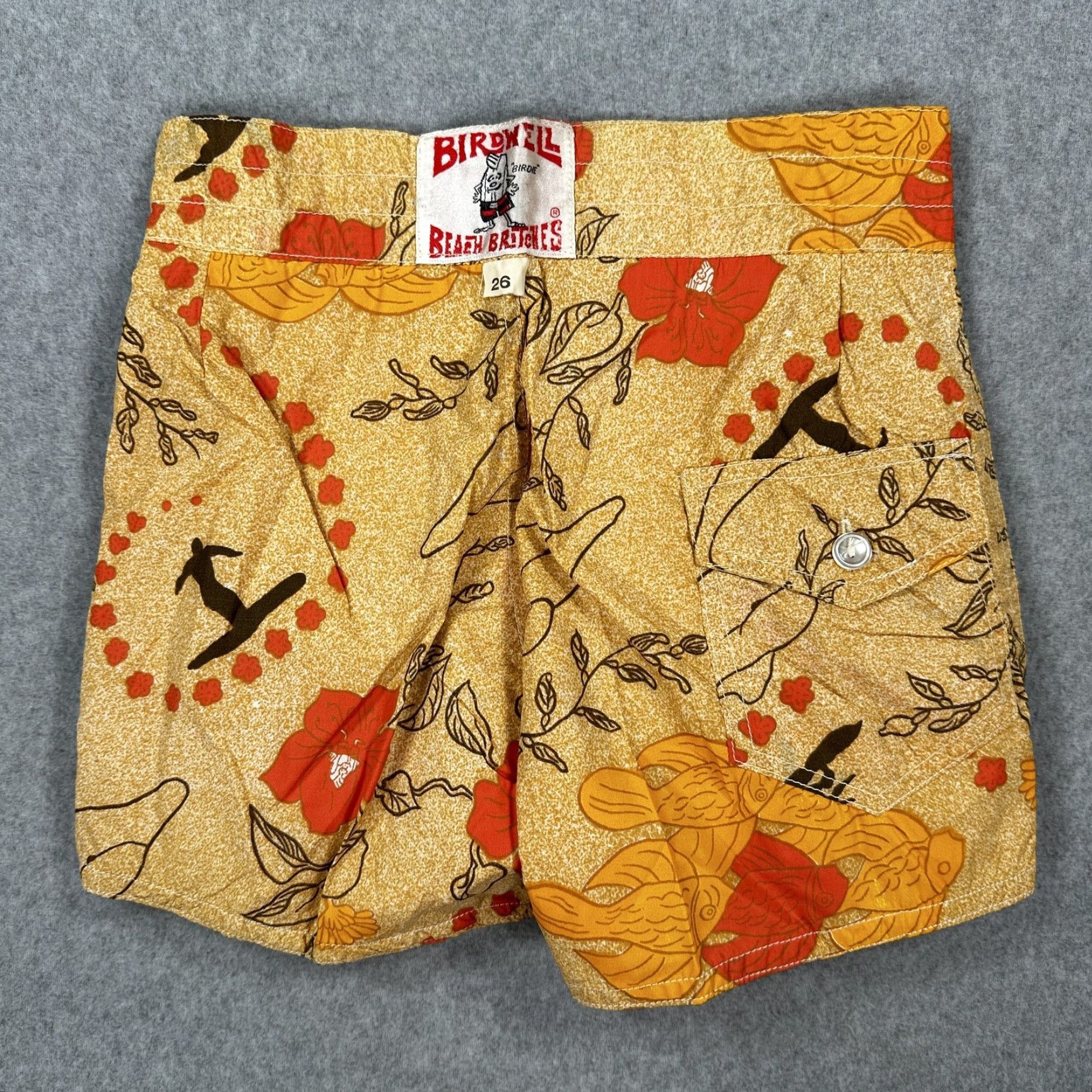 Vintage Birdwell Beach Britches Shorts Mens 28 Yellow Floral Surf Swim Dolphin Hibiscus Board Shorts Quick Dry Lined Back Pocket Drawstring Size US 28 / EU 44 - 5 Thumbnail
