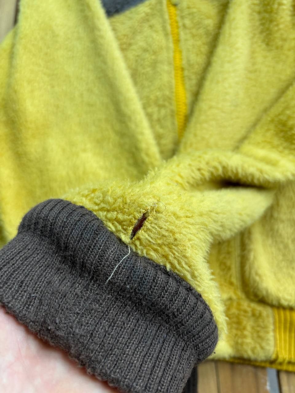 Helly Hansen Helly Hansen Vintage Distressed Fleece Teddy Sherpa Jacket Size US L / EU 52-54 / 3 - 15 Thumbnail