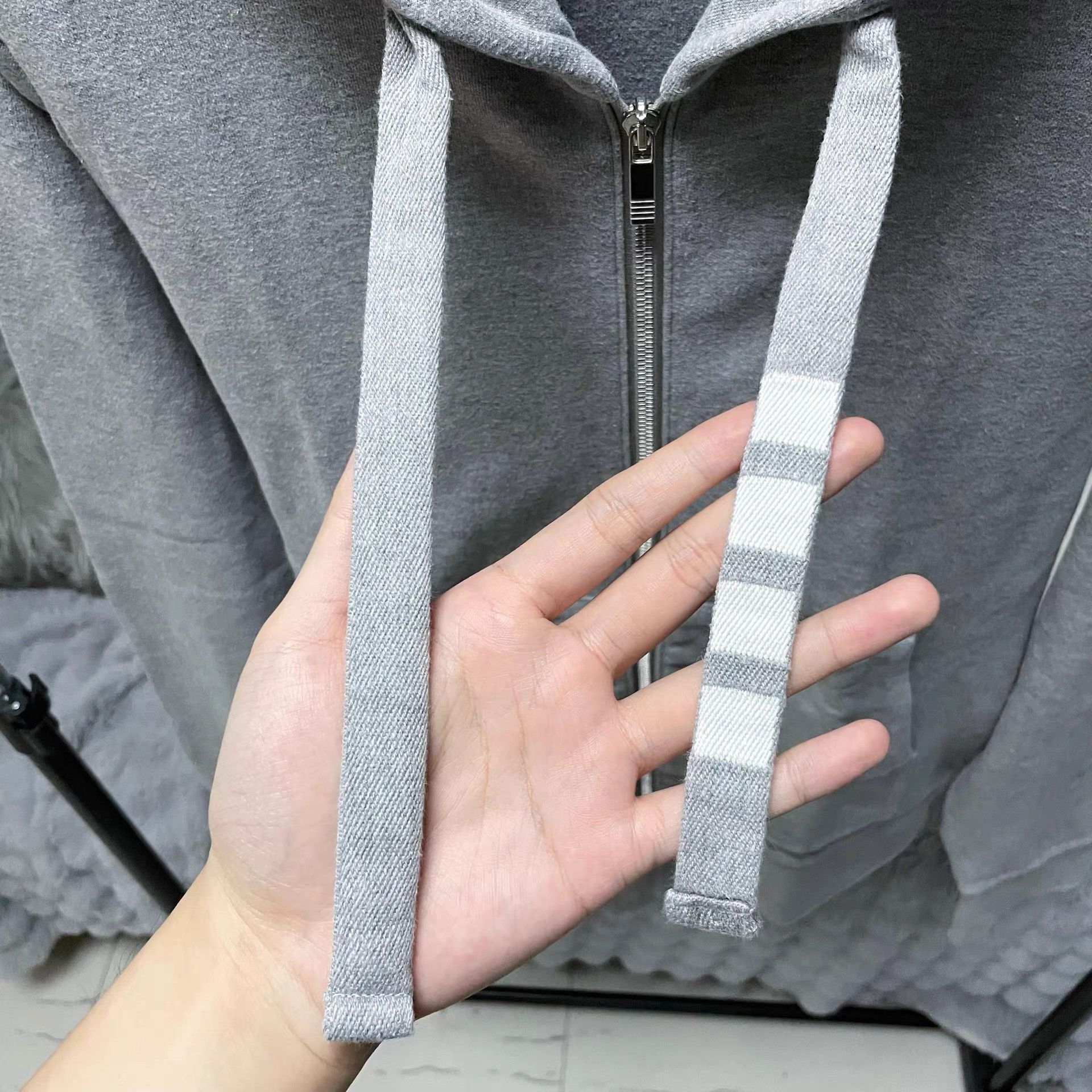 Thom Browne Thom Browne Gray Zip-Up Hoodie Jacket Size US M / EU 48-50 / 2 - 3 Thumbnail