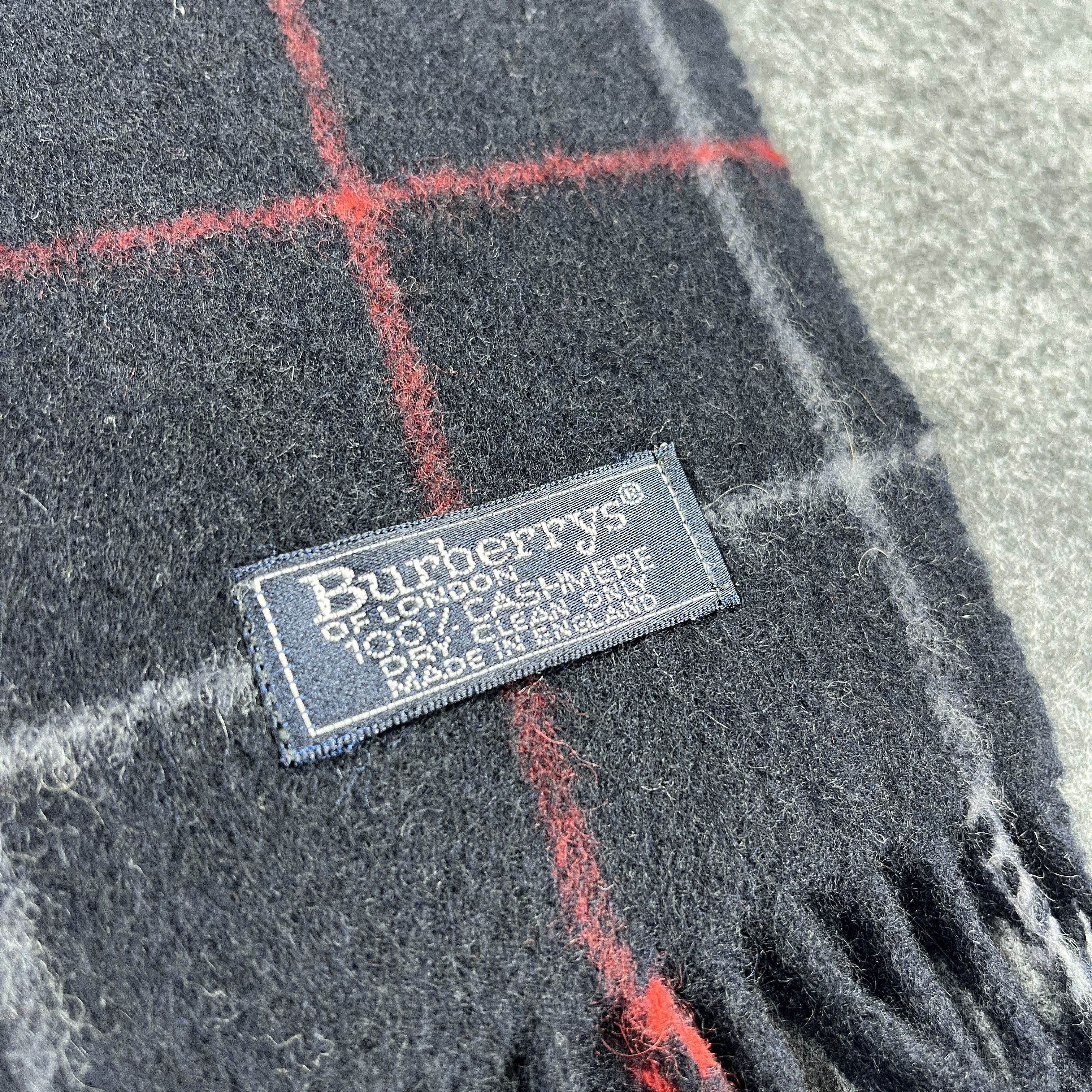 Burberry Vintage Burberry Scarf / Muffler / Neckwear T938 Size ONE SIZE - 6 Thumbnail