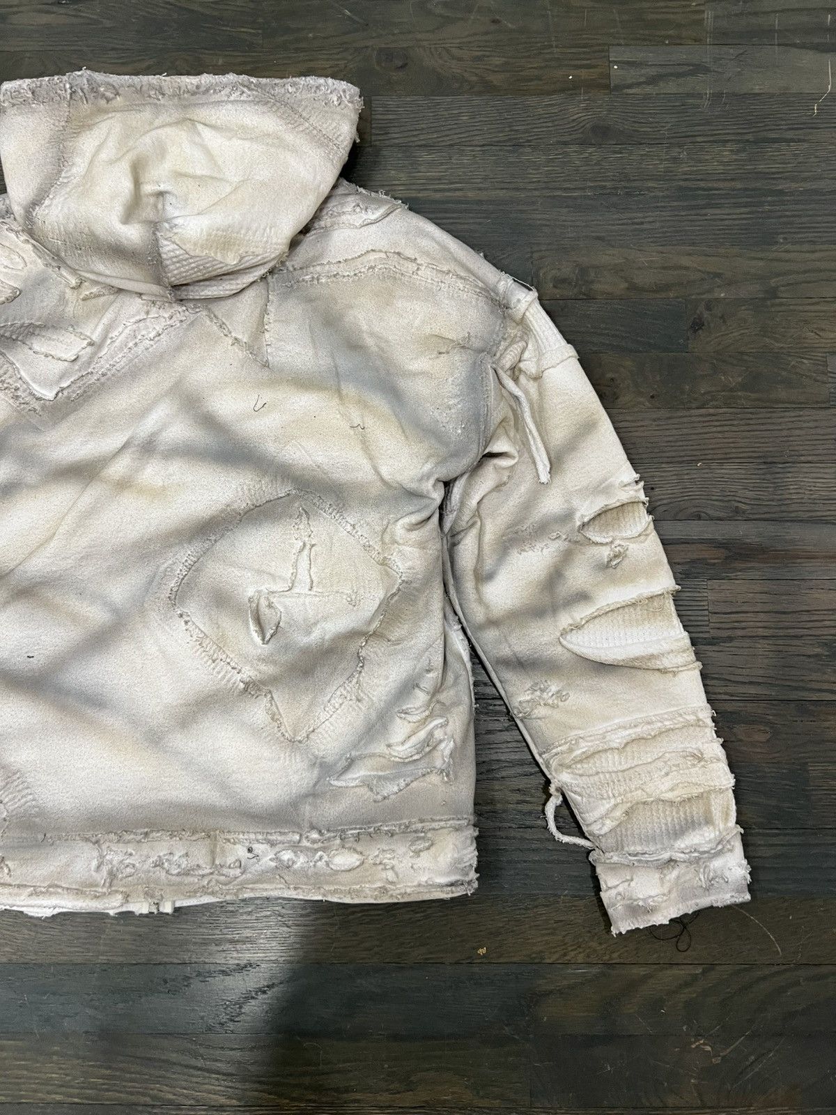 Who Decides War 1o1 runway sample Size US M / EU 48-50 / 2 - 7 Thumbnail