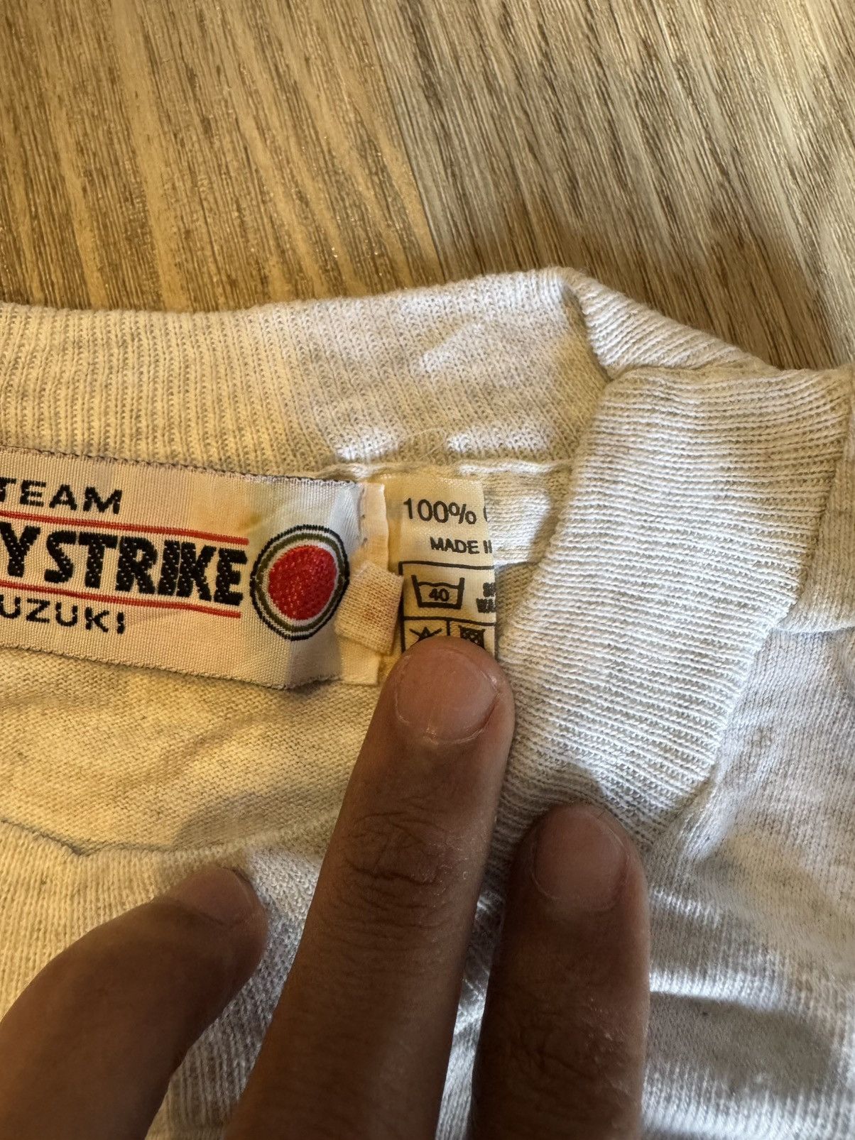 Vintage VINTAGE LUCKY STRIKE TEAM SUZUKI LIMITED EDITION Size US M / EU 48-50 / 2 - 7 Thumbnail