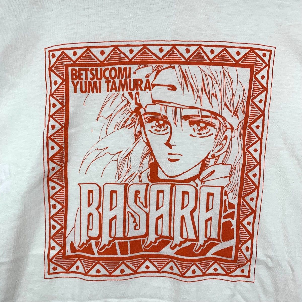 Vintage Vintage 90s BASARA YUMI TAMURA Betsucomi FantasyManga Tshirt Size US S / EU 44-46 / 1 - 3 Thumbnail