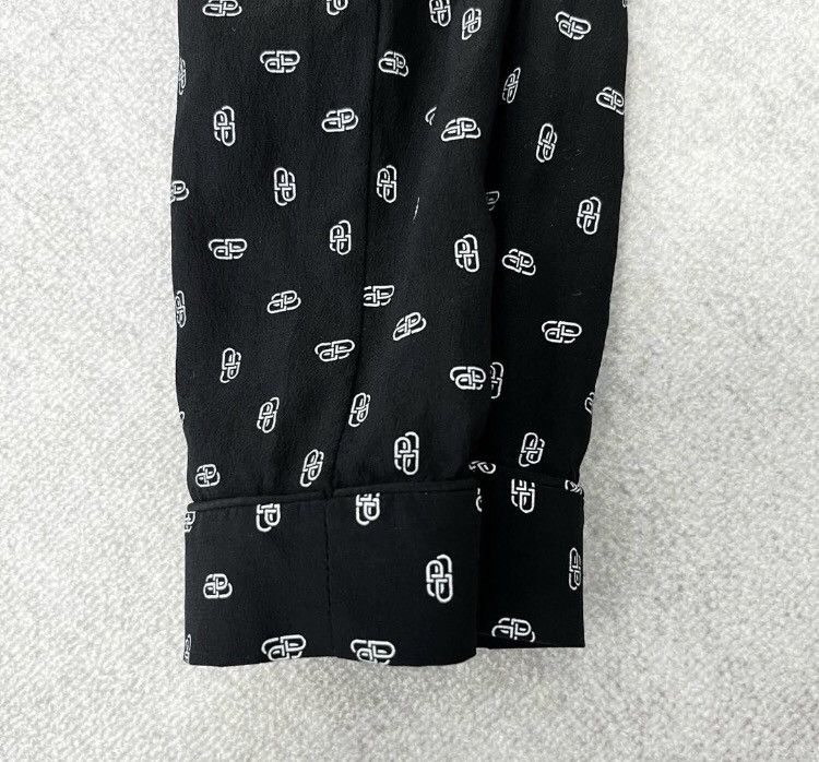 Balenciaga Balenciaga FW21 logo long sleeved shirt2412-Nextarrow Size US XS / EU 42 / 0 - 4 Thumbnail