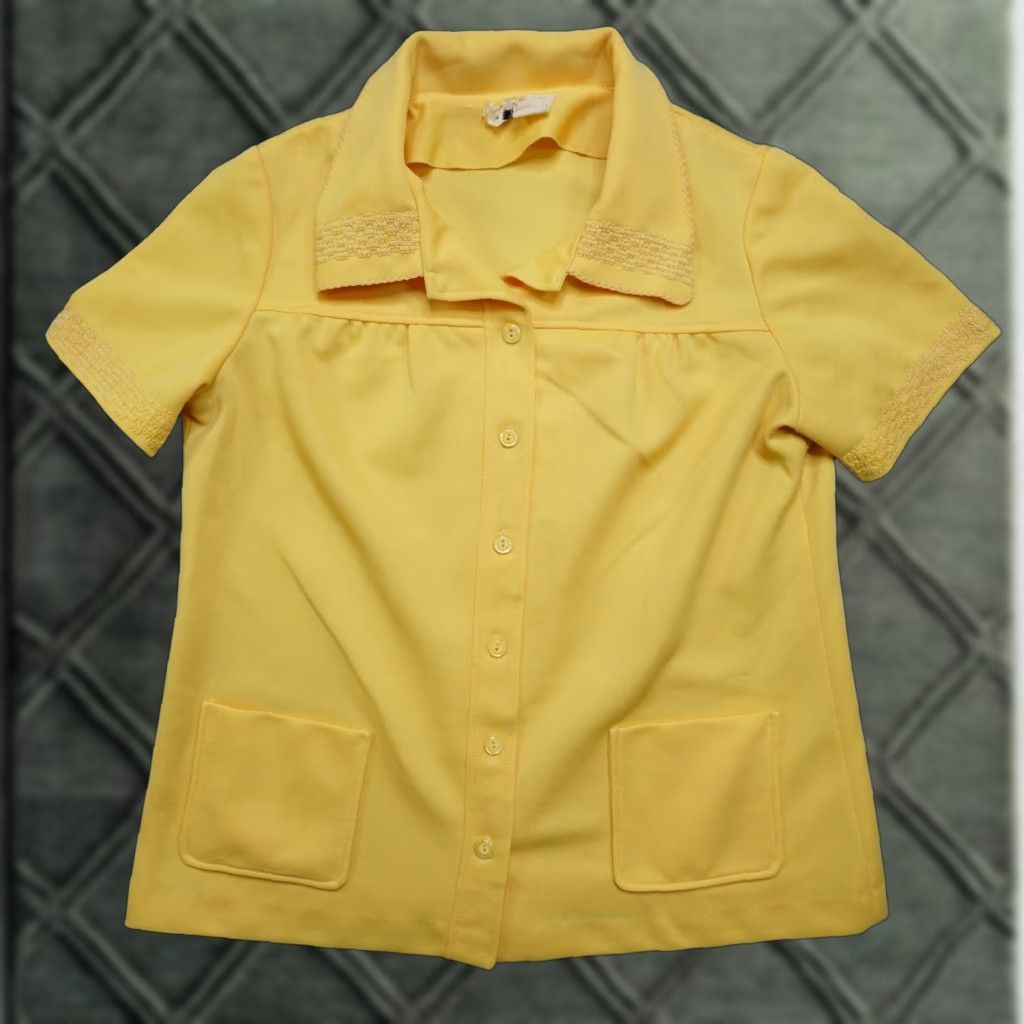 Vintage VINTAGE Marty Gutmacher Shirt Womens L Yellow 1960s Mod GoGo Short Sleeve Yellow Shirt Womens L 1960s Size L / US 10 / IT 46 - 1 Thumbnail
