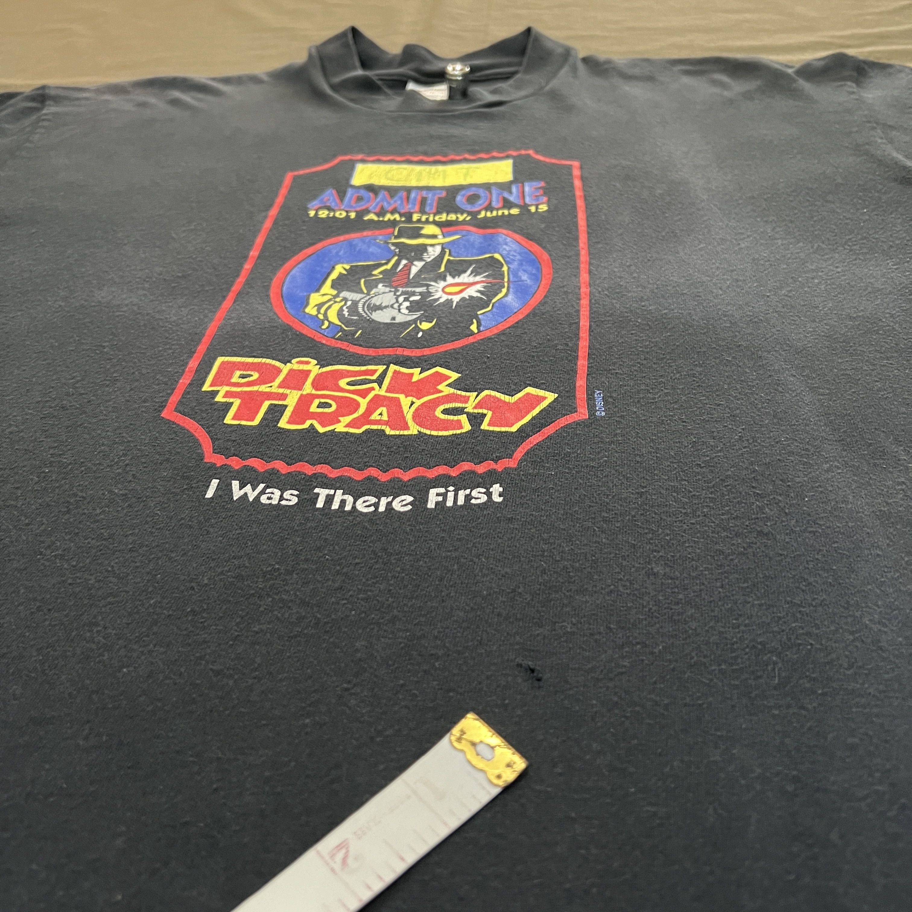 Disney × Vintage Vintage 90s Dick Tracy Madonna comic movie Tee XL Faded Size US XL / EU 56 / 4 - 4 Thumbnail