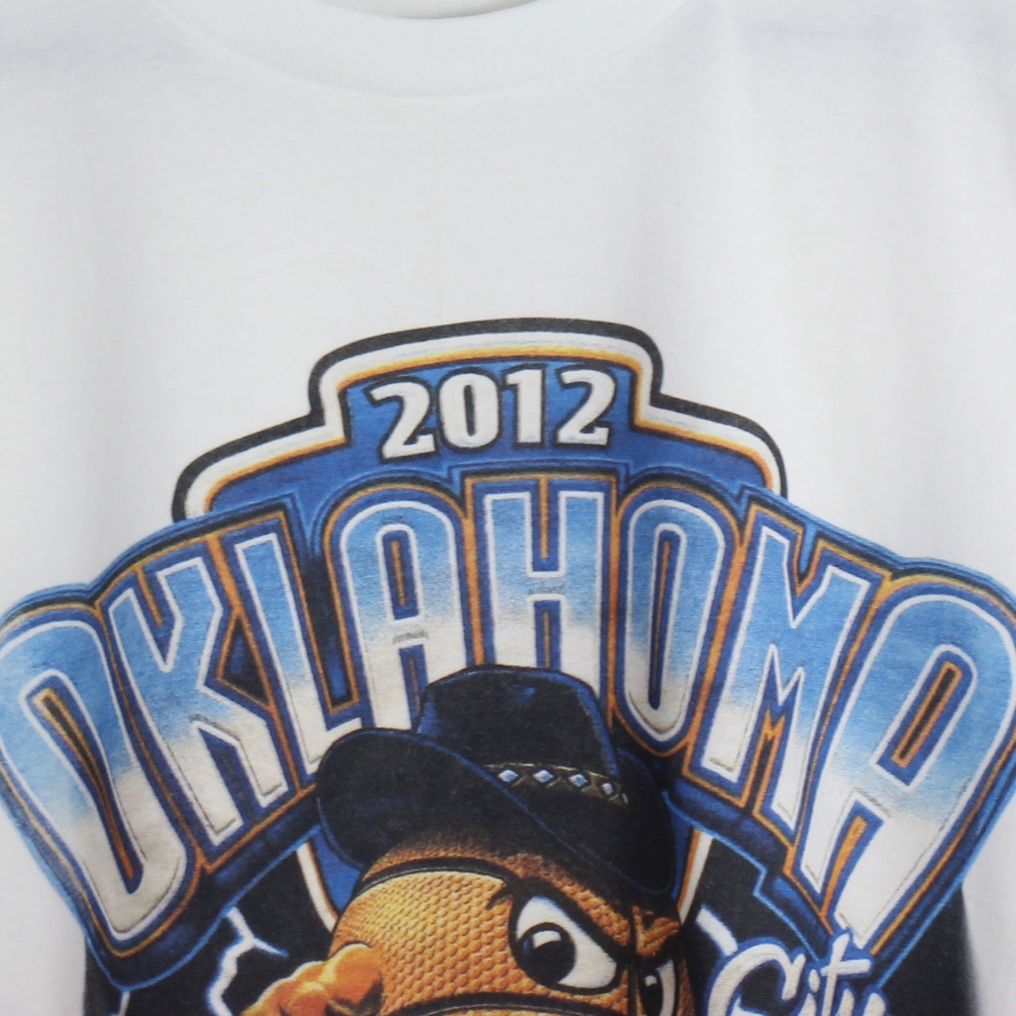 NBA Oklahoma City Thunder Tshirt/Sweatshirt/Hoodie Size US XL / EU 56 / 4 - 5 Thumbnail