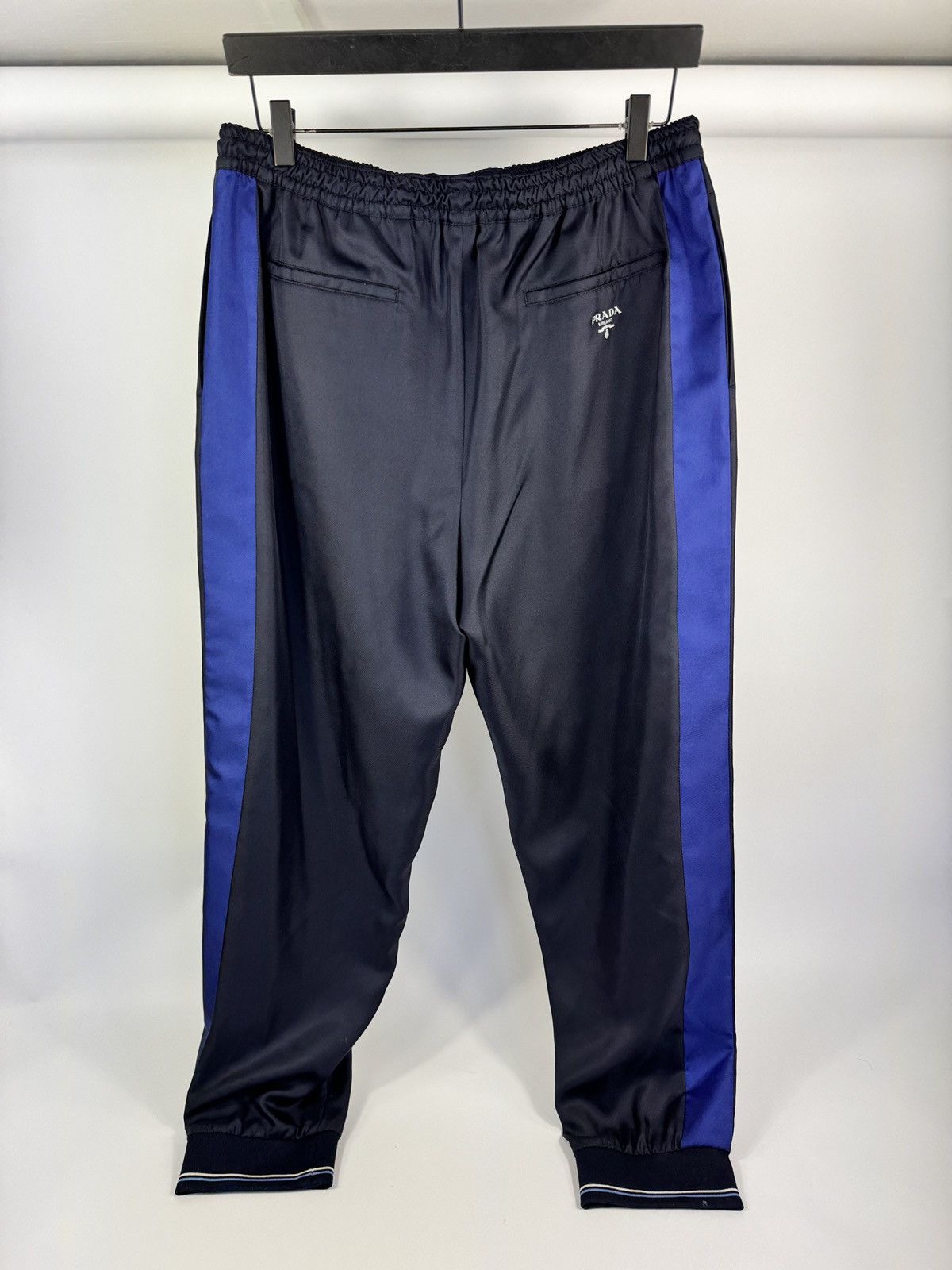 Prada SILK TAPERED TROUSERS Size US 34 / EU 50 - 2 Thumbnail