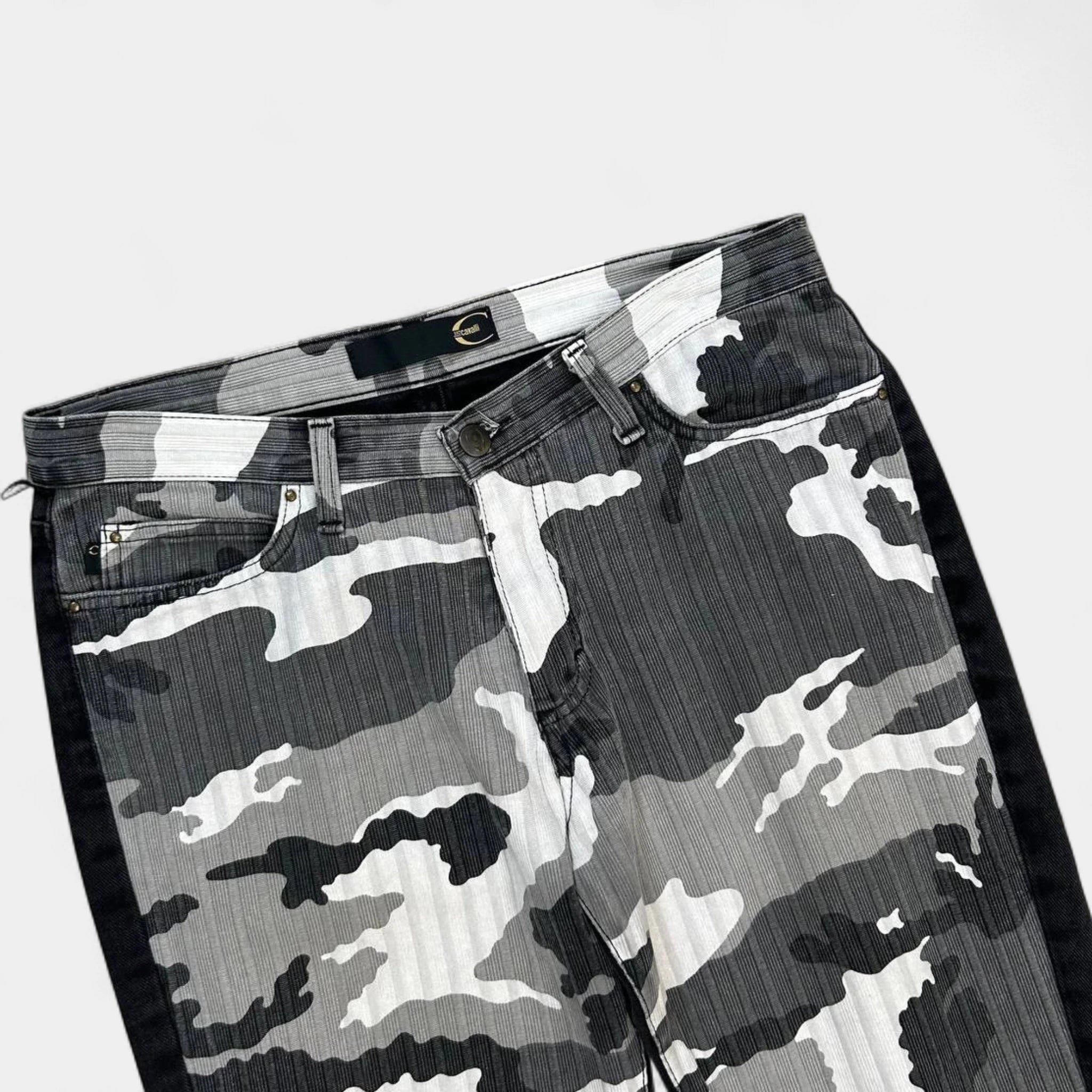 Just Cavalli Just Cavalli Flare Hybrid Black and White Camouflage Pants Size US 29 - 2 Thumbnail